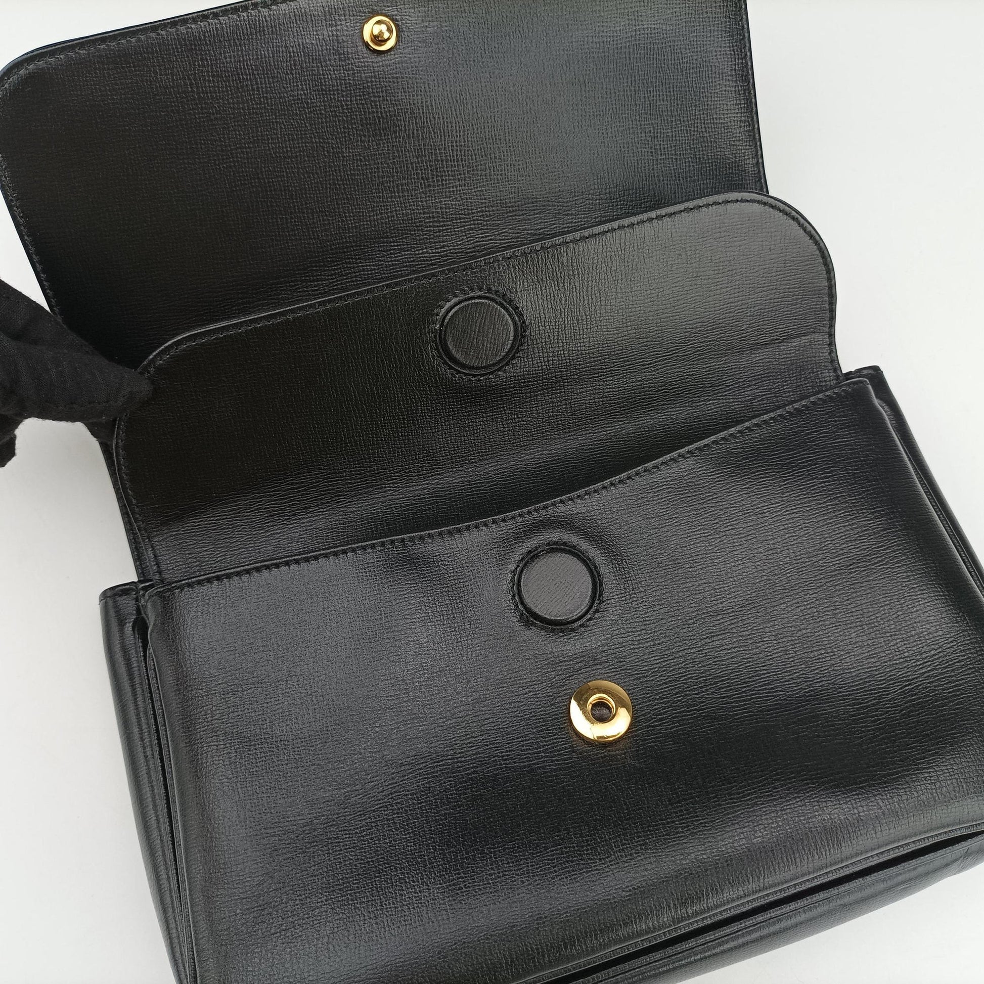 Marina Black Leather 576421 C029870060マリーナ ブラック レザー 576421 C029870060