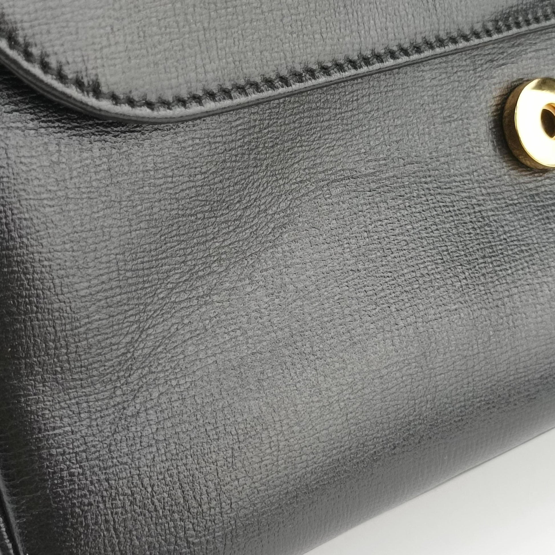 Marina Black Leather 576421 C029870060マリーナ ブラック レザー 576421 C029870060