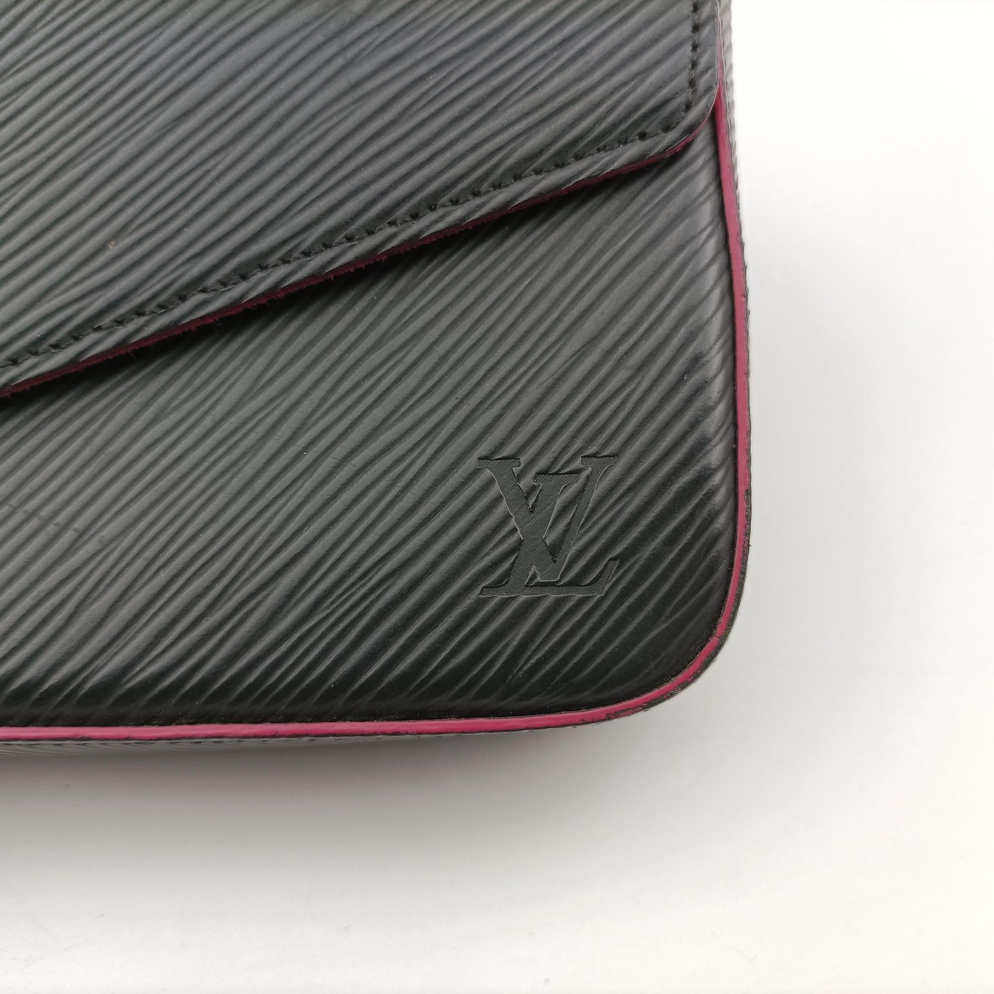 Pochette Felice Noir×Pink Epi M64579 TJ4128ポシェット フェリーチェ ノワール×ピンク エピ M64579 TJ4128