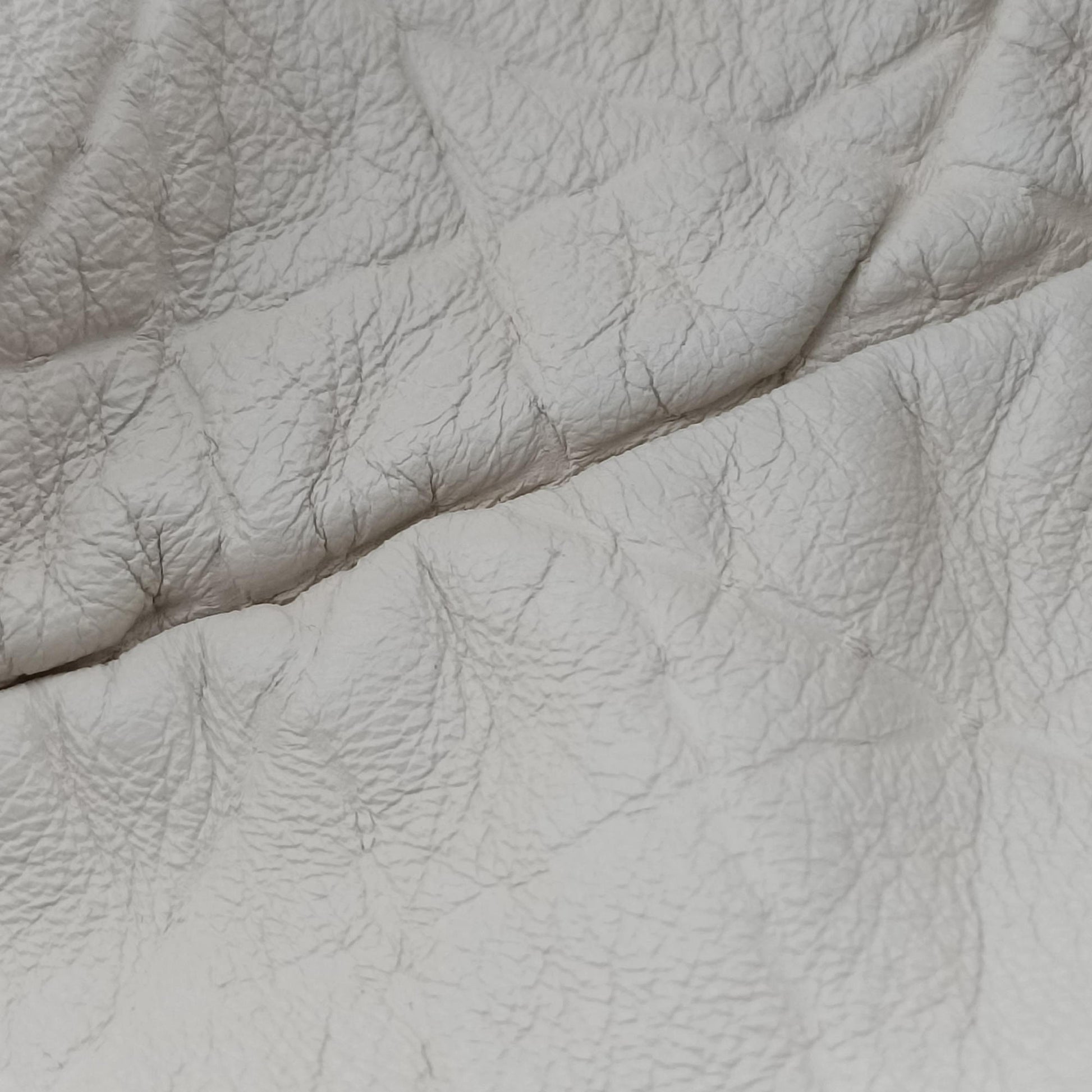 Cannage Dior Soft Shopping White lambskin 94-MA-0019カナージュ ディオール ソフトショッピング ホワイト ラムスキン 94-MA-0019