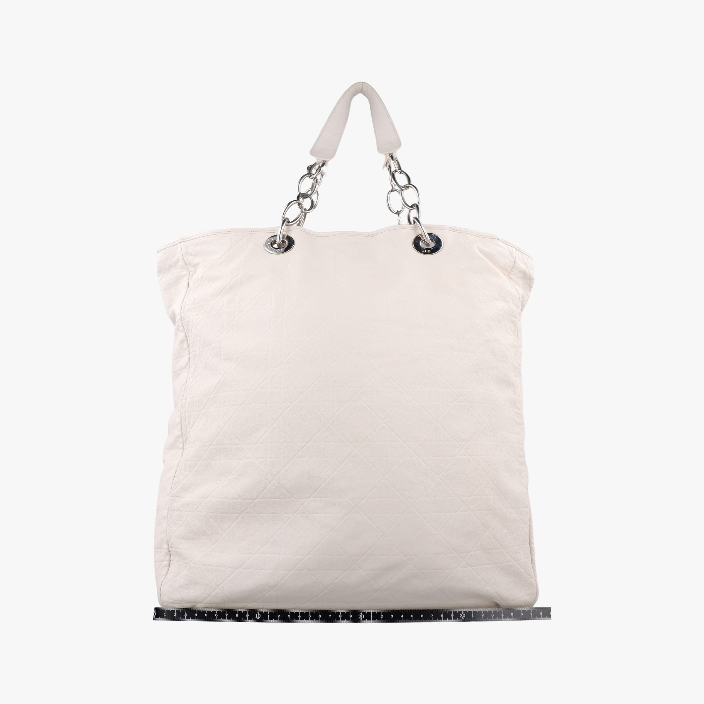 Cannage Dior Soft Shopping White lambskin 94-MA-0019カナージュ ディオール ソフトショッピング ホワイト ラムスキン 94-MA-0019