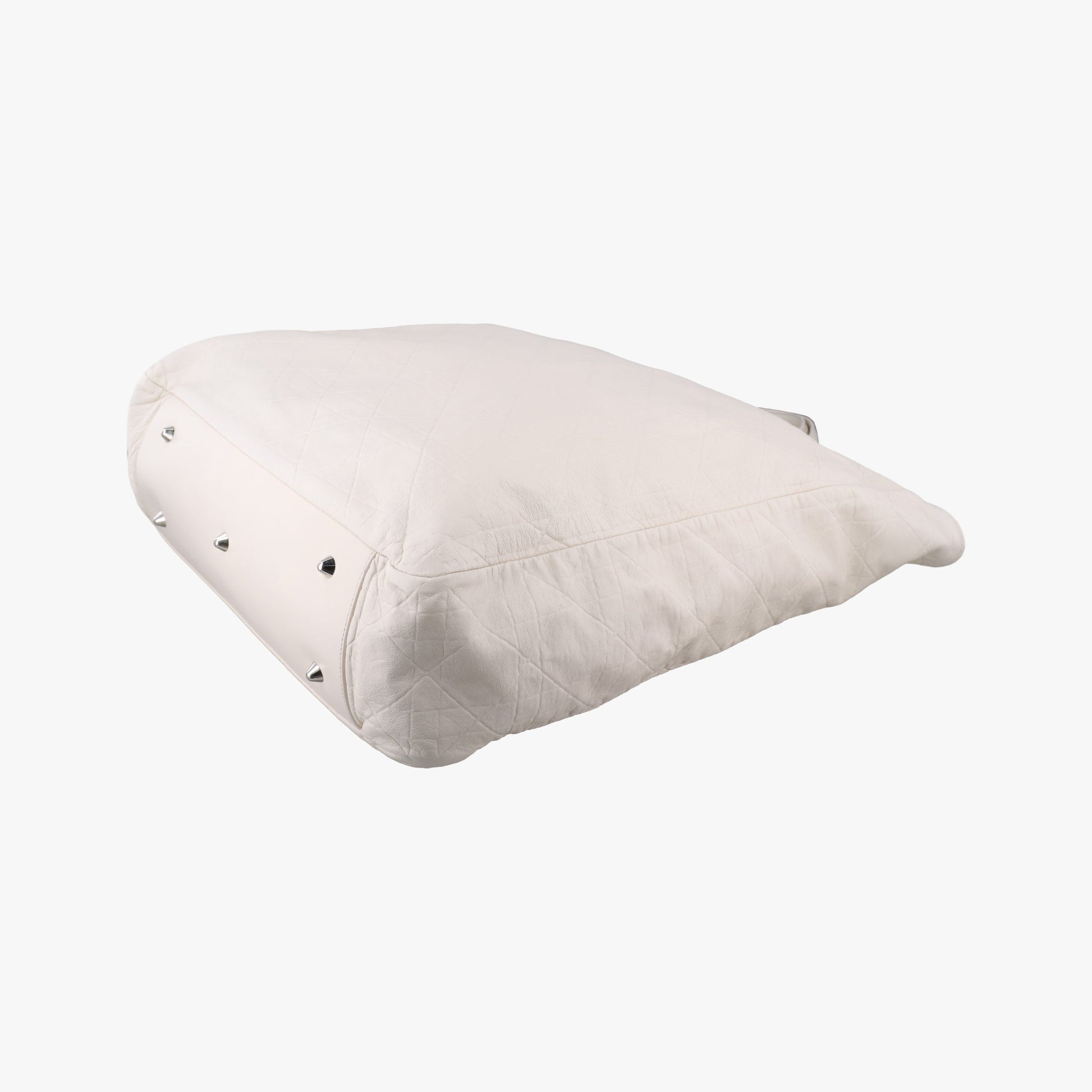 Cannage Dior Soft Shopping White lambskin 94-MA-0019カナージュ ディオール ソフトショッピング ホワイト ラムスキン 94-MA-0019