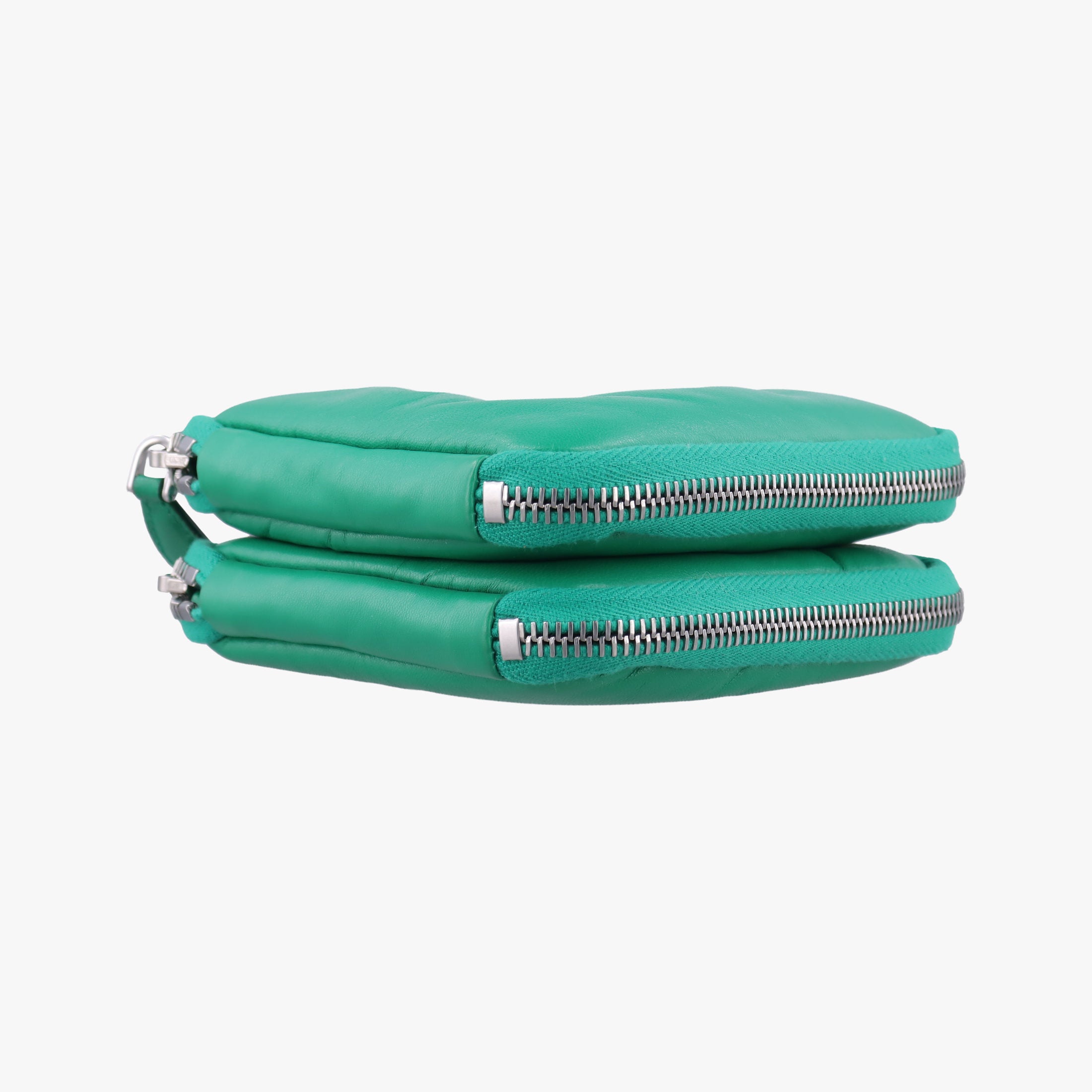 triangle mini Green Leather 1NR015 62トライアングル ミニ グリーン レザー 1NR015 62