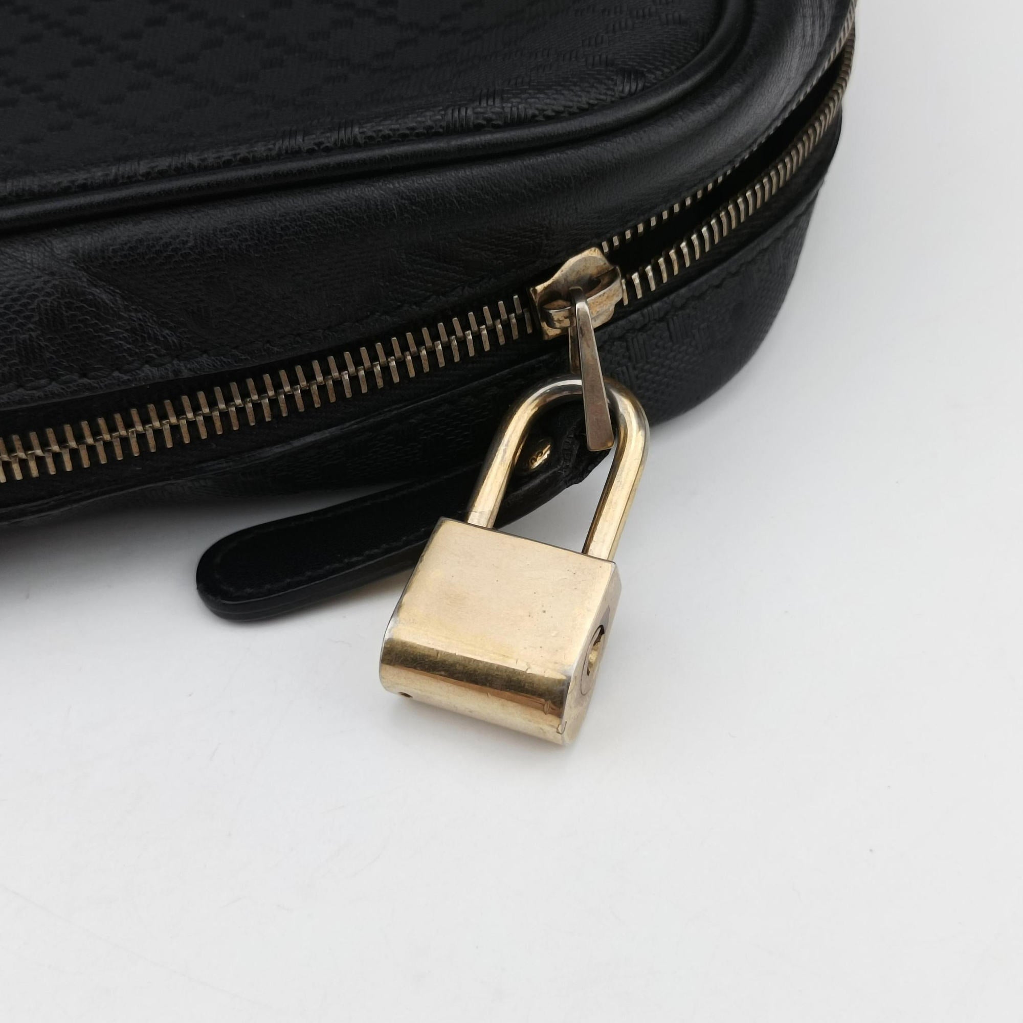 Diamante Black Leather 208463 H013242814ディアマンテ ブラック レザー 208463 H013242814