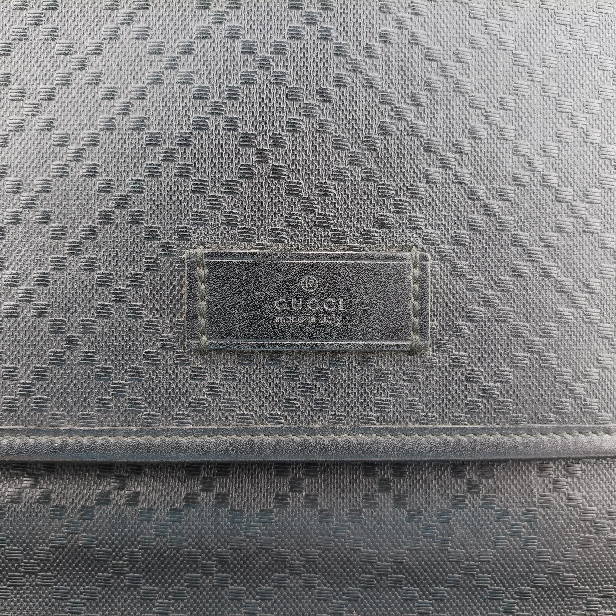 Guccissima Messenger Black Leather 223665 A011389922グッチッシマ メッセンジャー ブラック レザー 223665 A011389922