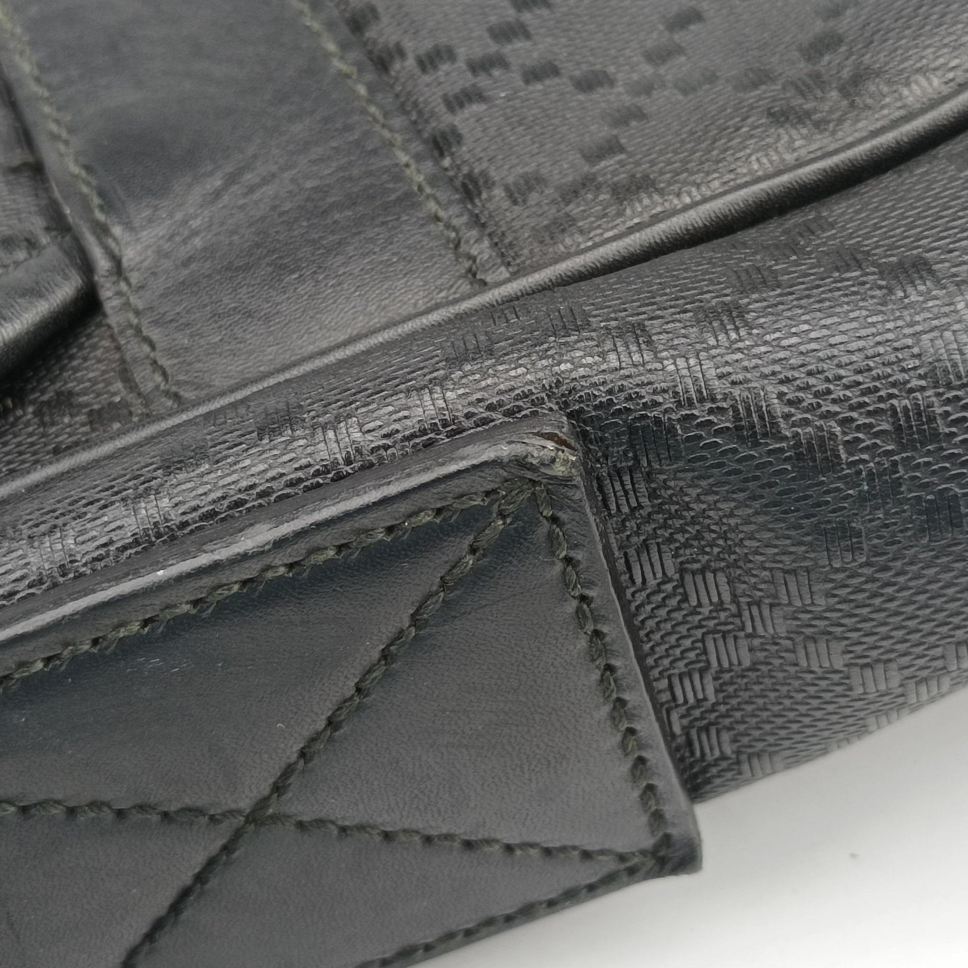Guccissima Messenger Black Leather 223665 A011389922グッチッシマ メッセンジャー ブラック レザー 223665 A011389922