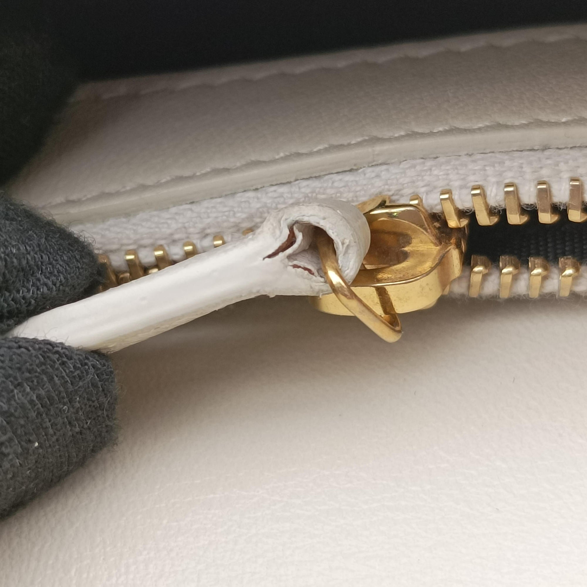 VICKY White Leather 554125 MRT554125.0119ケイト ホワイト レザー 554125 MRT554125.0119