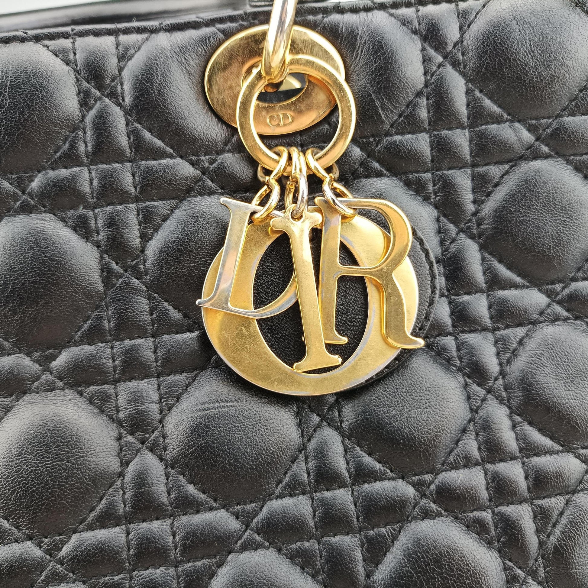 Lady Dior Black lambskin 08-MA-0191レディディオール ブラック ラムスキン 08-MA-0191
