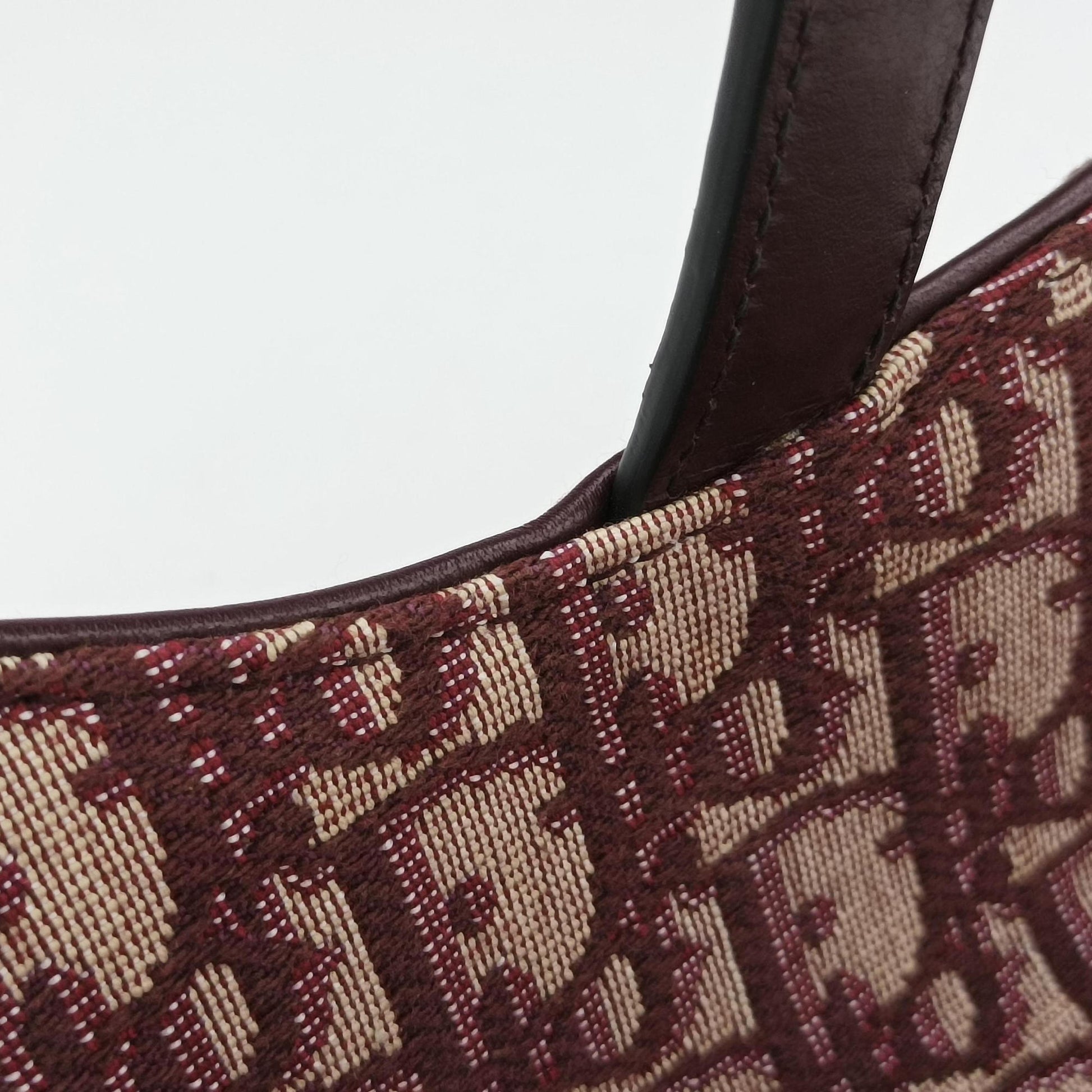 Saddle Red jacquard 50-MA-0149サドル レッド ジャガード 50-MA-0149