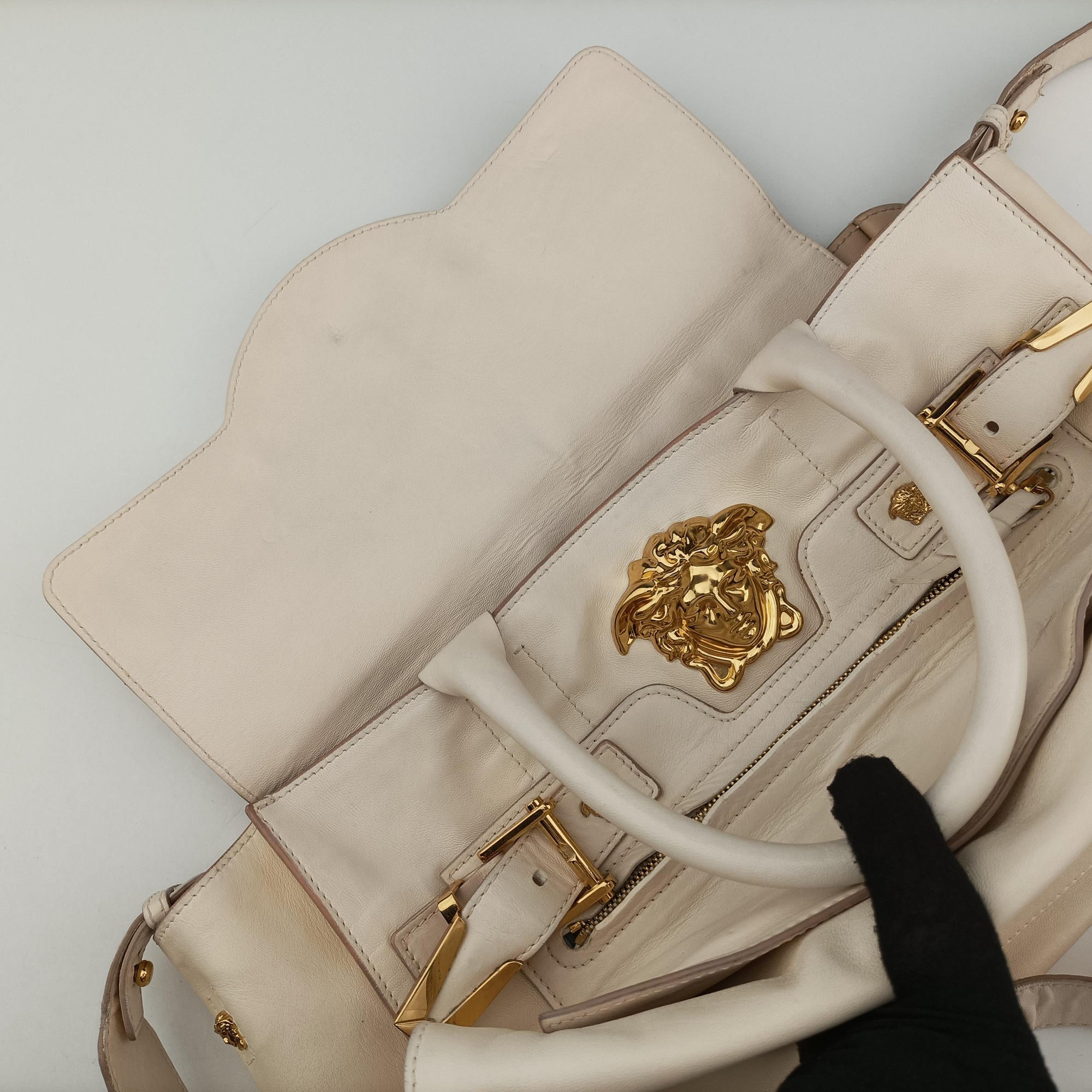 Medusa Palazzo White lambskin 990 130 998 487メデューサ パラッツォ ホワイト ラムスキン 990 130 998 487