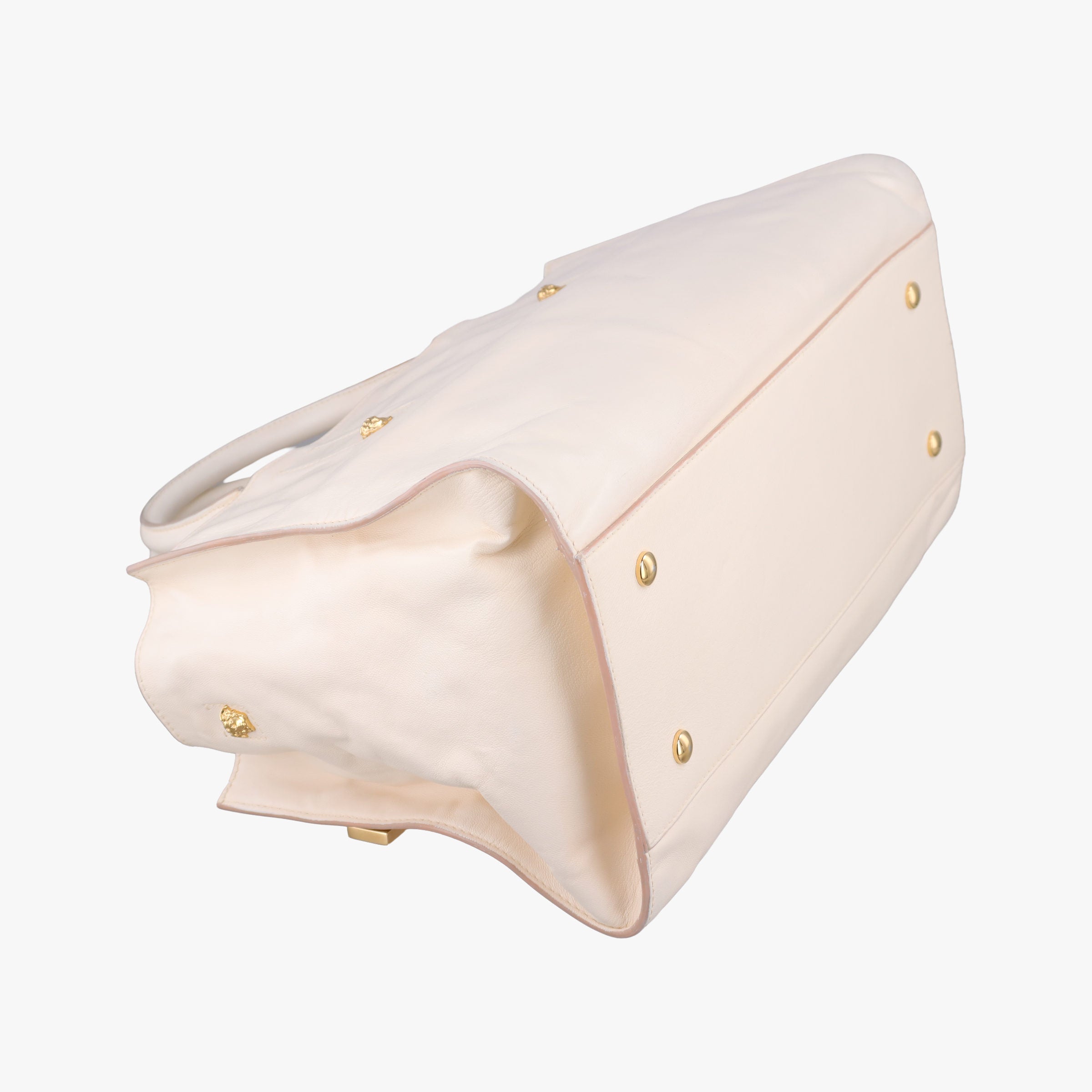 Medusa Palazzo White lambskin 990 130 998 487メデューサ パラッツォ ホワイト ラムスキン 990 130 998 487