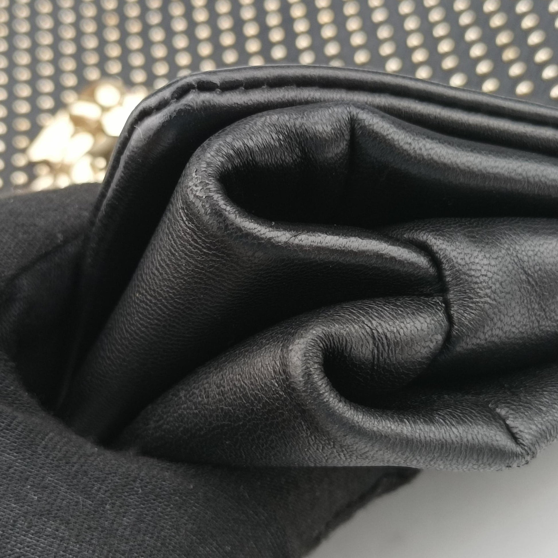 La Medusa Black Leather CLG 187 204 720 965ラ メデューサ ブラック レザー CLG 187 204 720 965