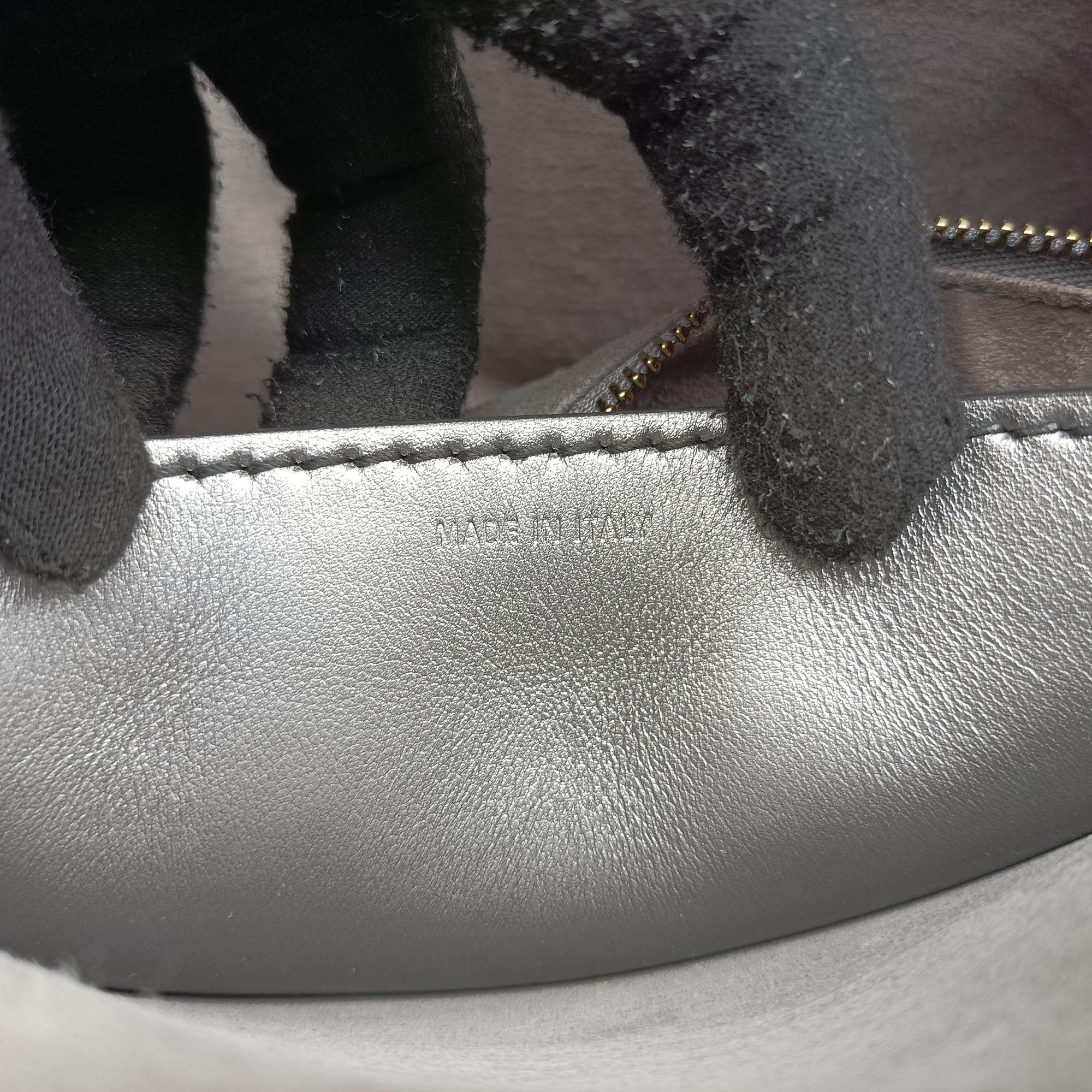 Diorevolution Silver Leather 19-MA-0147ディオール エボリューション フラップ シルバー レザー 19-MA-0147
