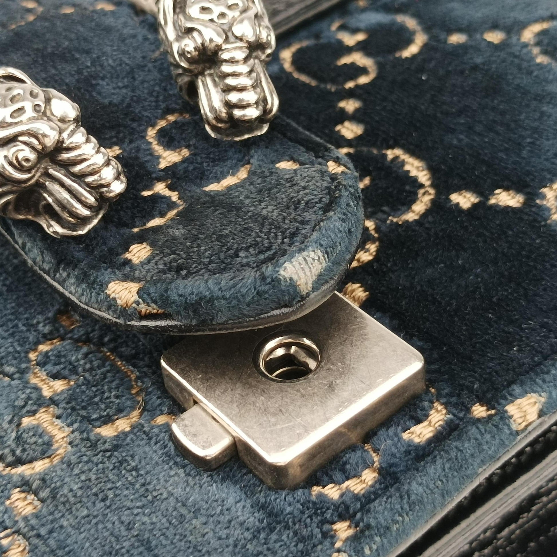 Dionysus Navy velour 400249 I025474114ディオニュソス ネイビー ベロア 400249 I025474114