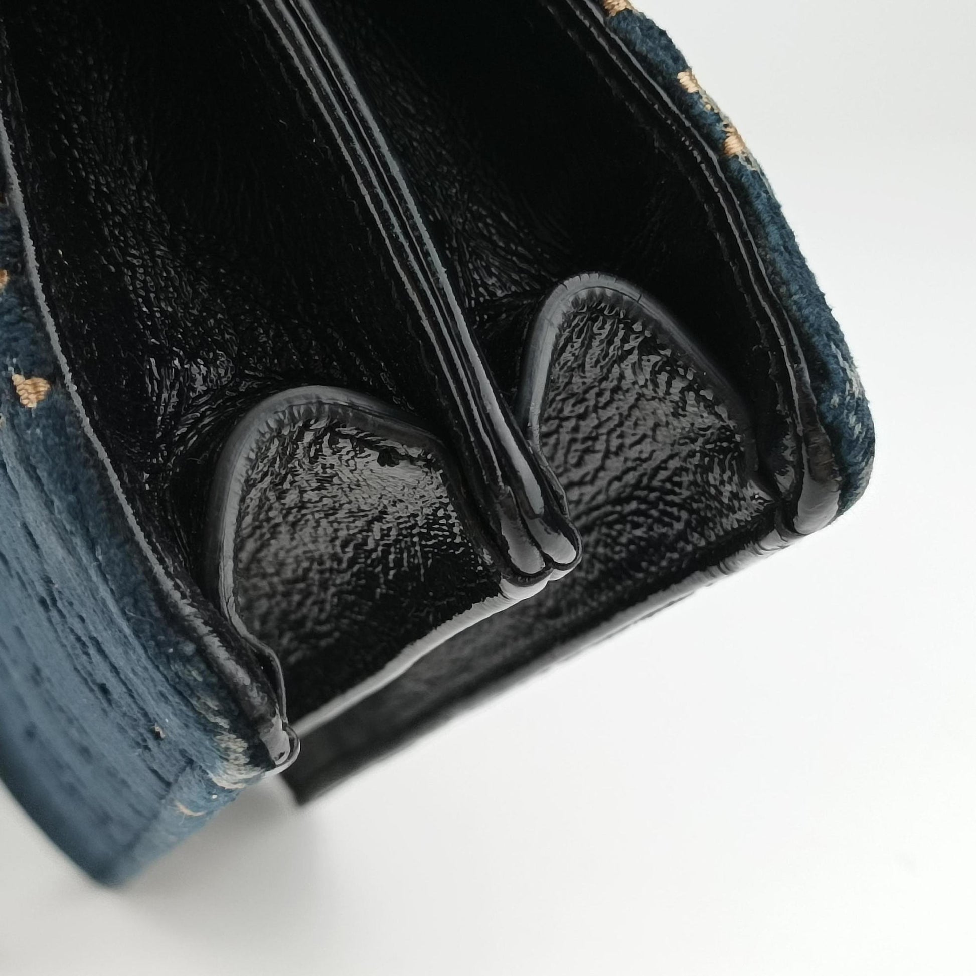 Dionysus Navy velour 400249 I025474114ディオニュソス ネイビー ベロア 400249 I025474114