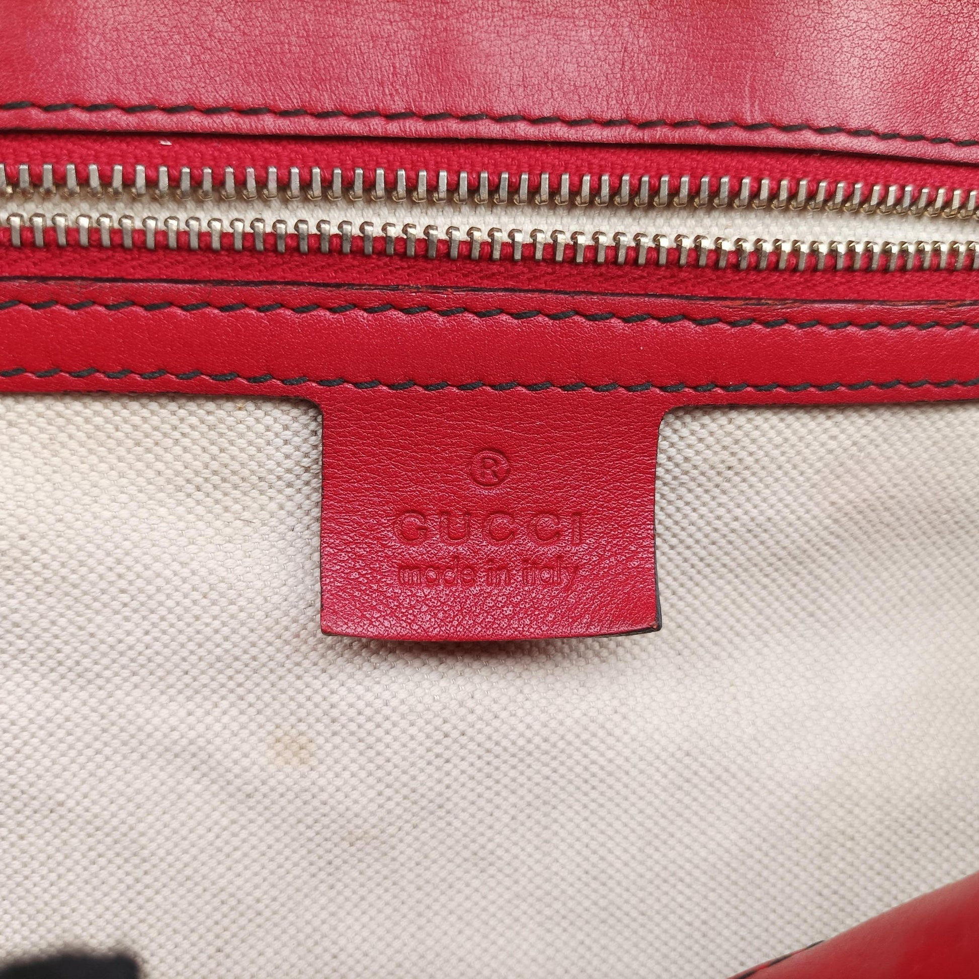 Emily Red Leather 295403 C012786601エミリー レッド レザー 295403 C012786601