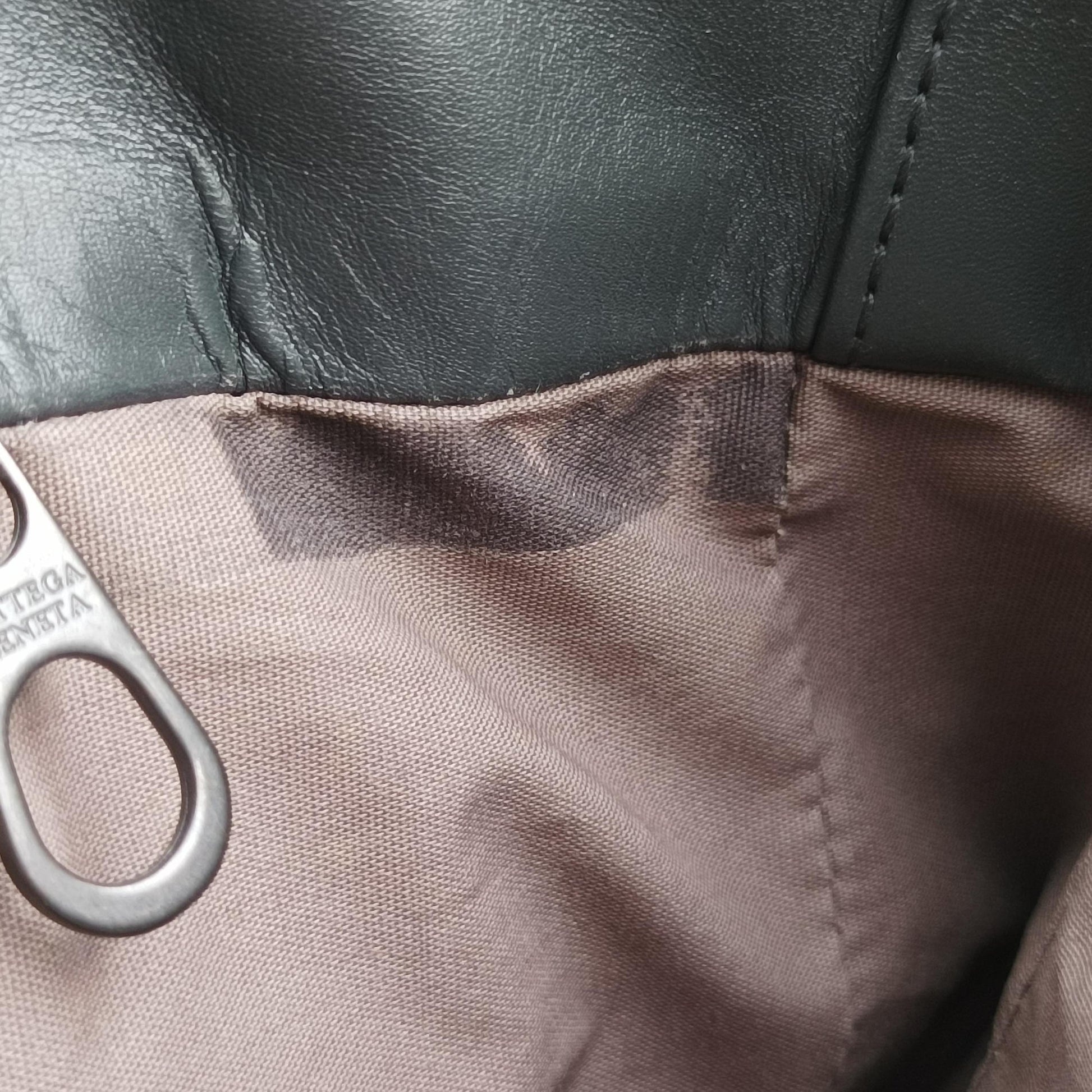 Intrecciato Shopper Acatl Grey lambskin B01745676Gイントレチャート ショッパー アキャトル グレー ラムスキン B01745676G