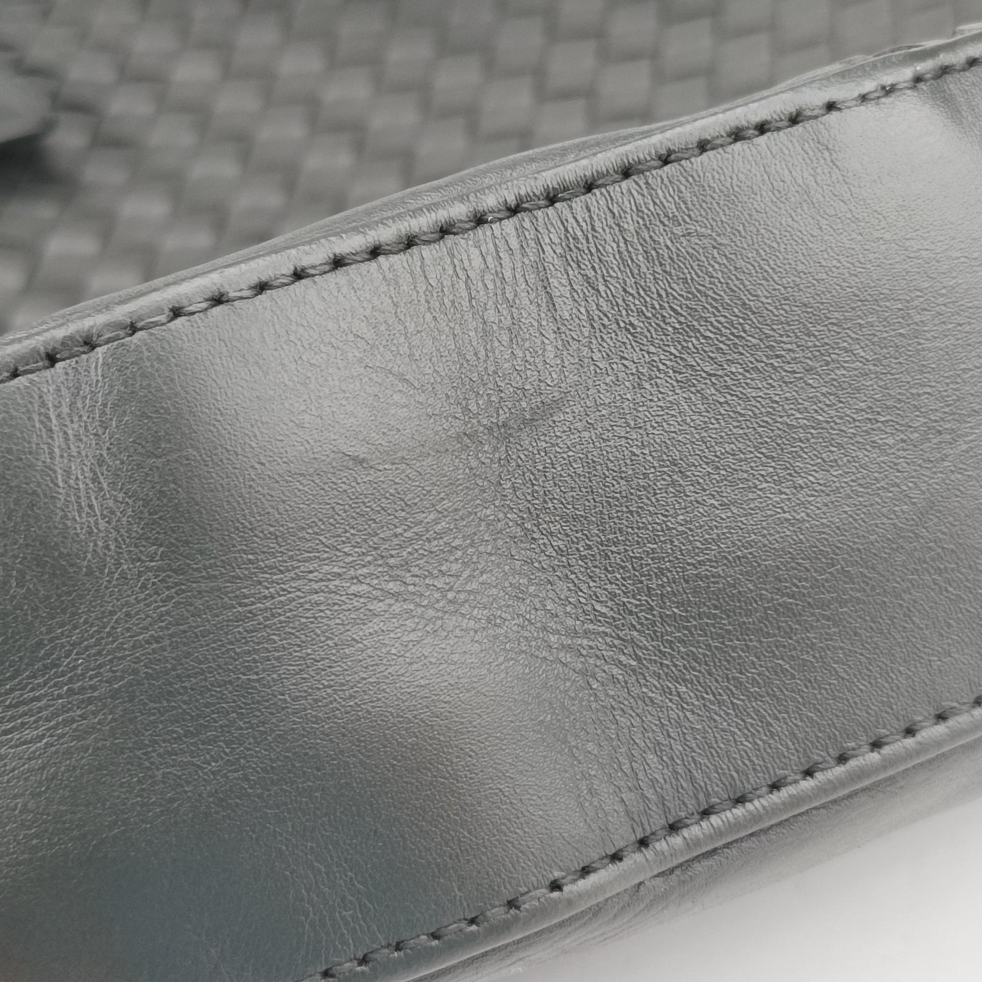 Intrecciato Shopper Acatl Grey lambskin B01745676Gイントレチャート ショッパー アキャトル グレー ラムスキン B01745676G