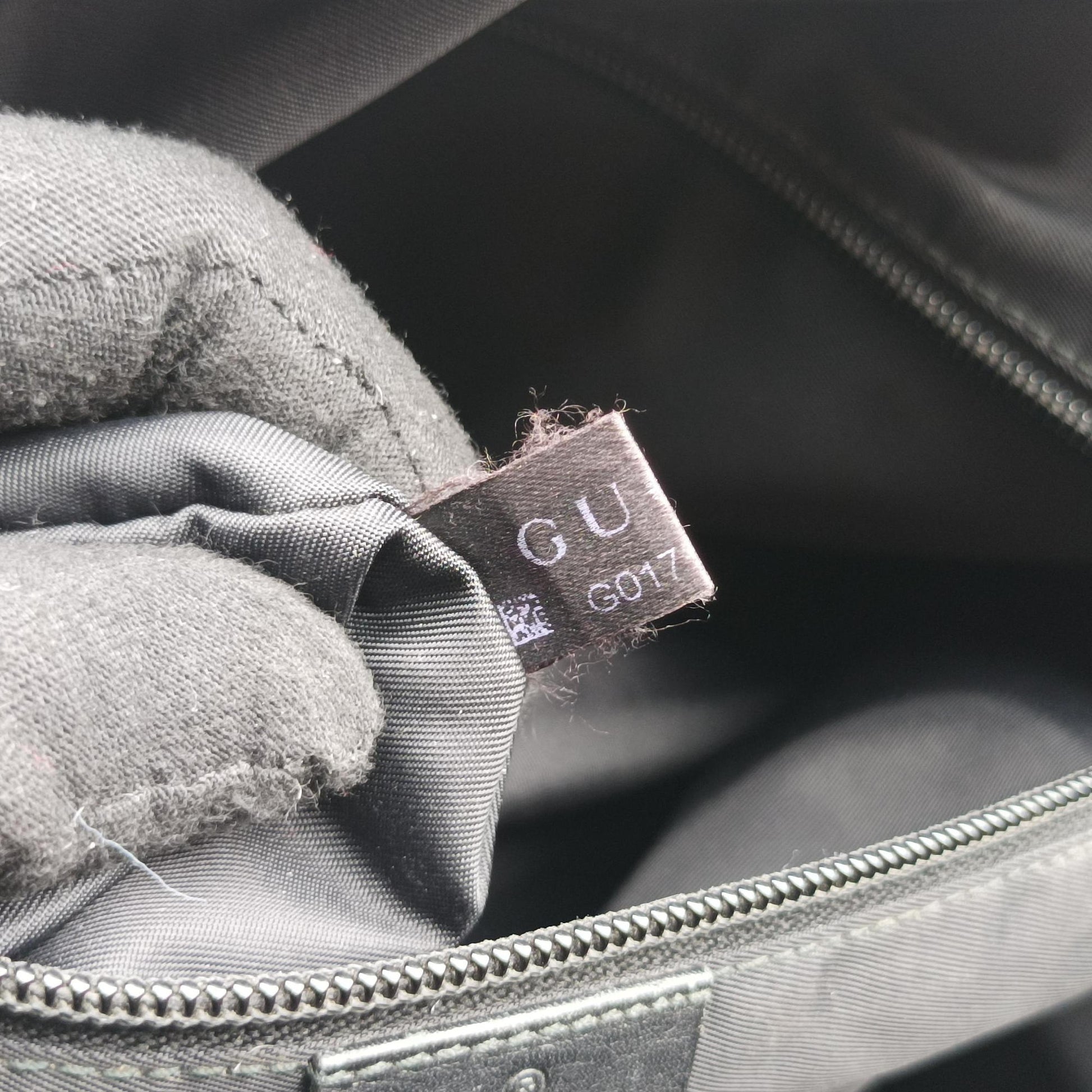 GG Plus GG Supreme Black PVC coated canvas x Leather 337081 Lot number unknownGGプラス GGスプリーム ブラック PVCコーティングキャンバス x レザー 337081 製番不明