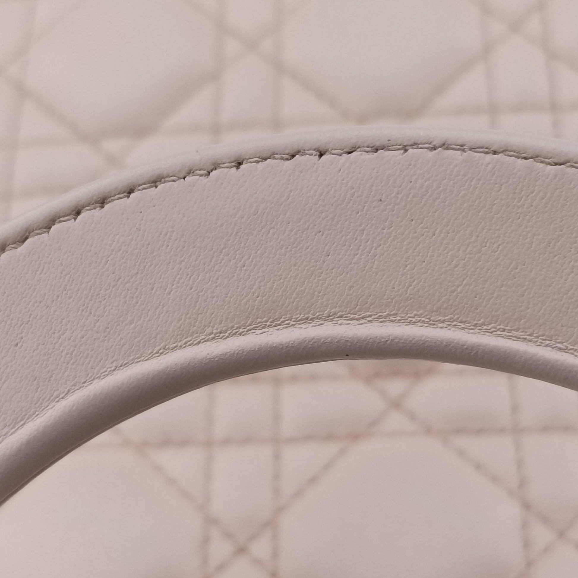 Lady Dior Pink lambskin 15-BO-0124レディディオール ピンク ラムスキン 15-BO-0124