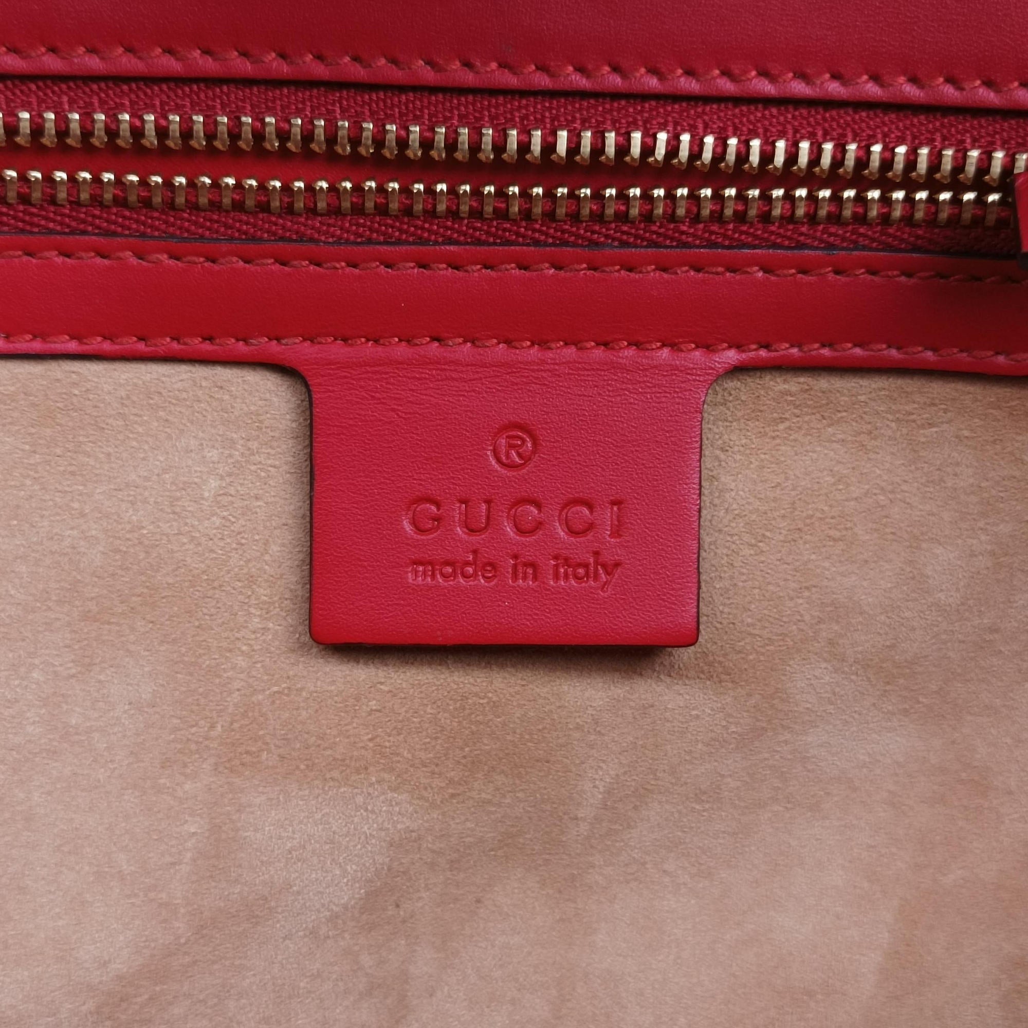 Sylvie Red×navy Leather 421882 D022289772シルヴィ レッド×ネイビー レザー 421882 D022289772