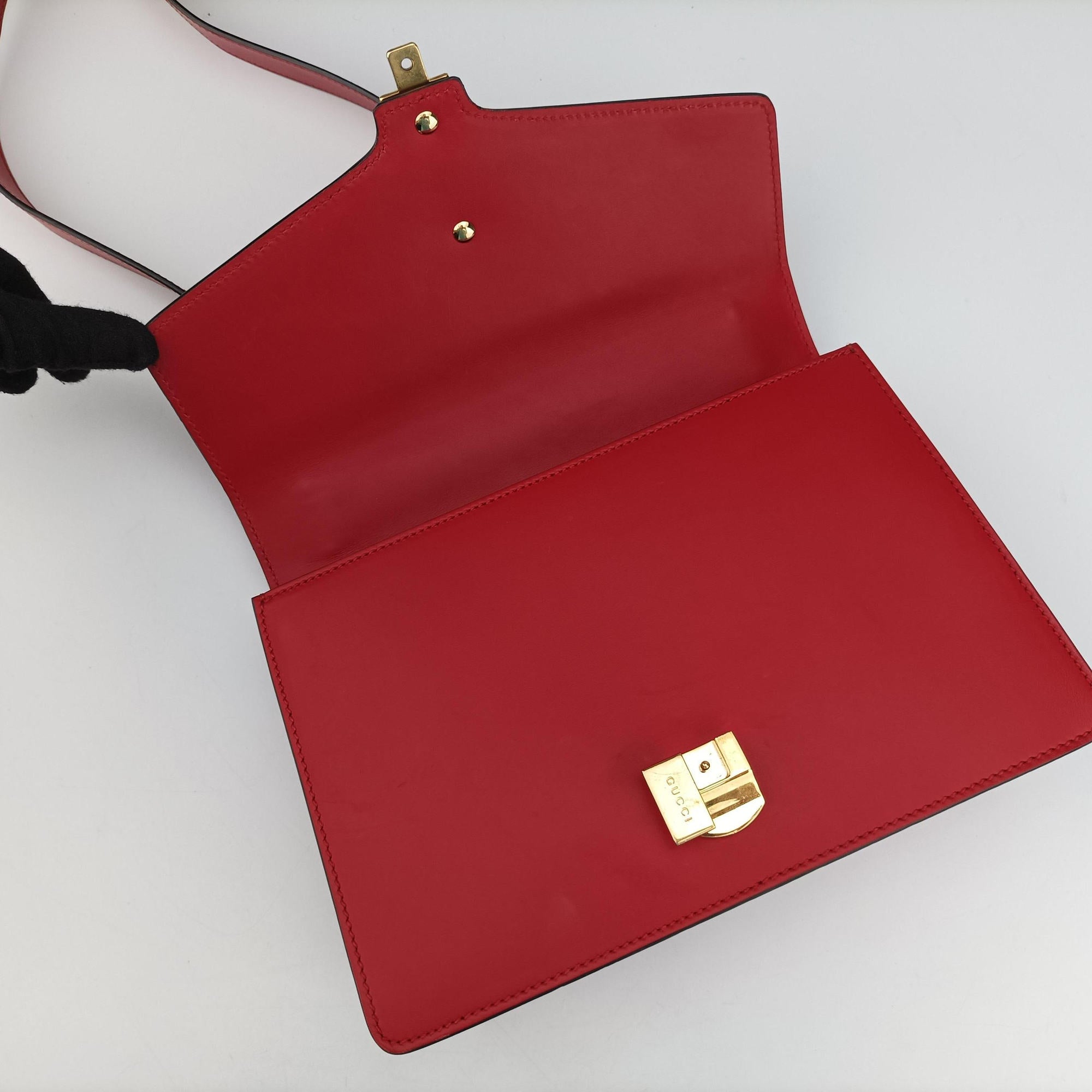 Sylvie Red×navy Leather 421882 D022289772シルヴィ レッド×ネイビー レザー 421882 D022289772