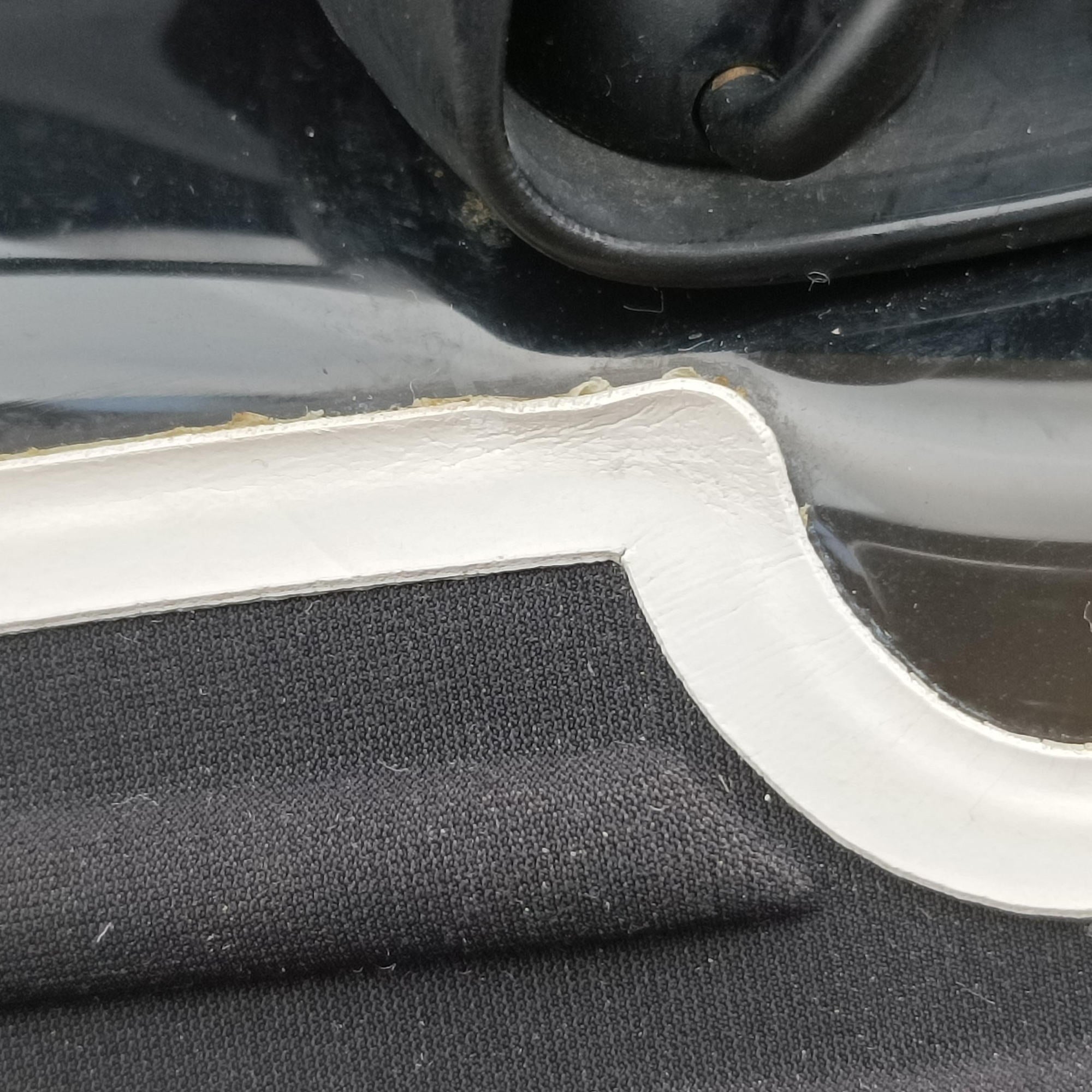 Brillant Black x white Plastic ブリリアント ブラック×ホワイト プラスチック 