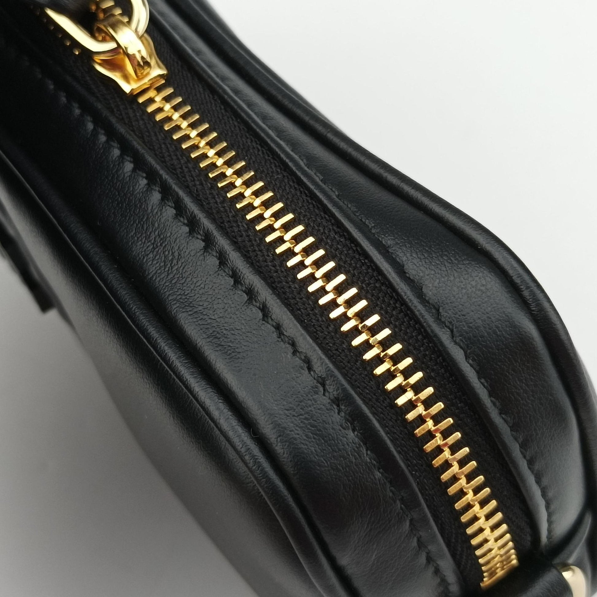 Logo belt Black leather DNP104ロゴベルト ブラック レザー DNP104