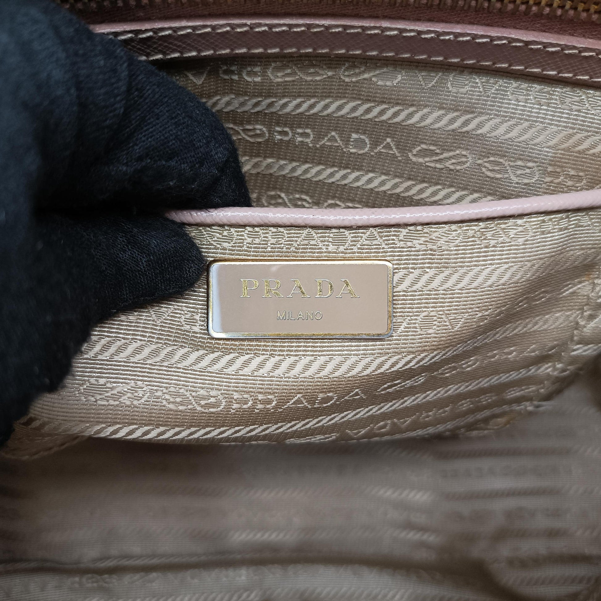 Galleria Pink SAFFIANO Leather BN2274 25ガレリア ピンク サフィアーノレザー BN2274 25