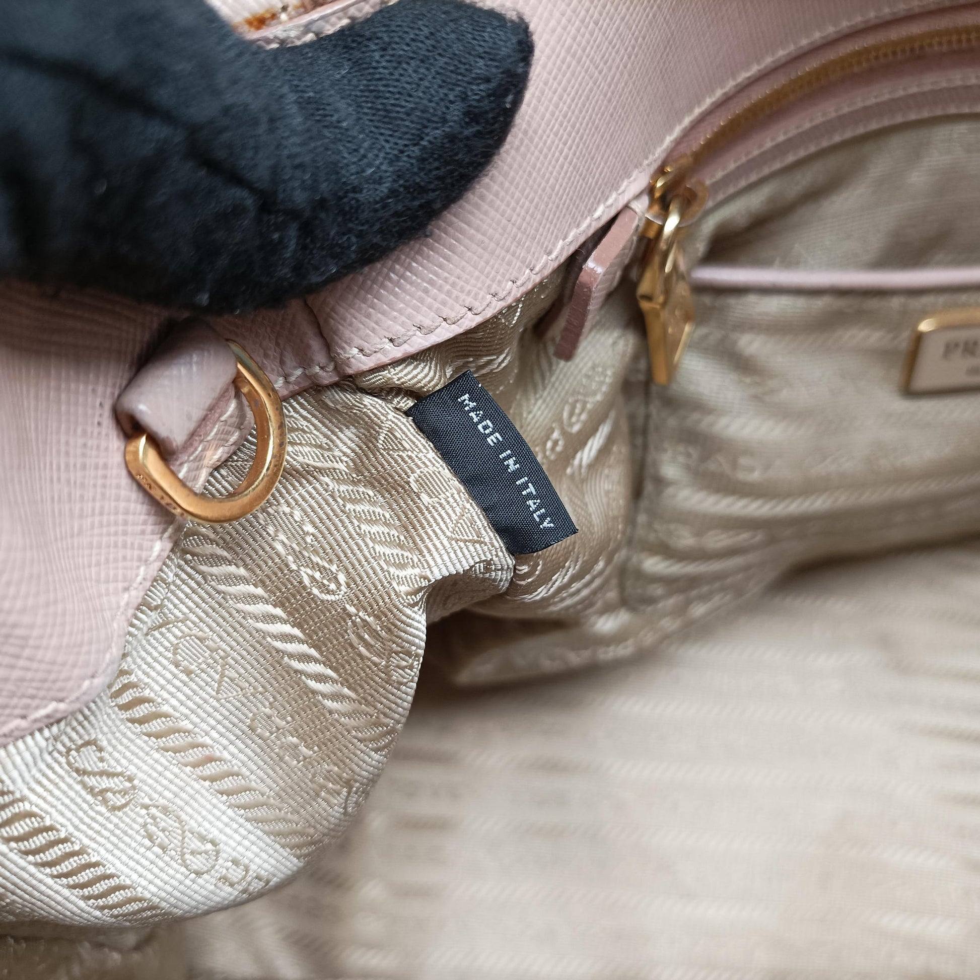 Galleria Pink SAFFIANO Leather BN2274 25ガレリア ピンク サフィアーノレザー BN2274 25