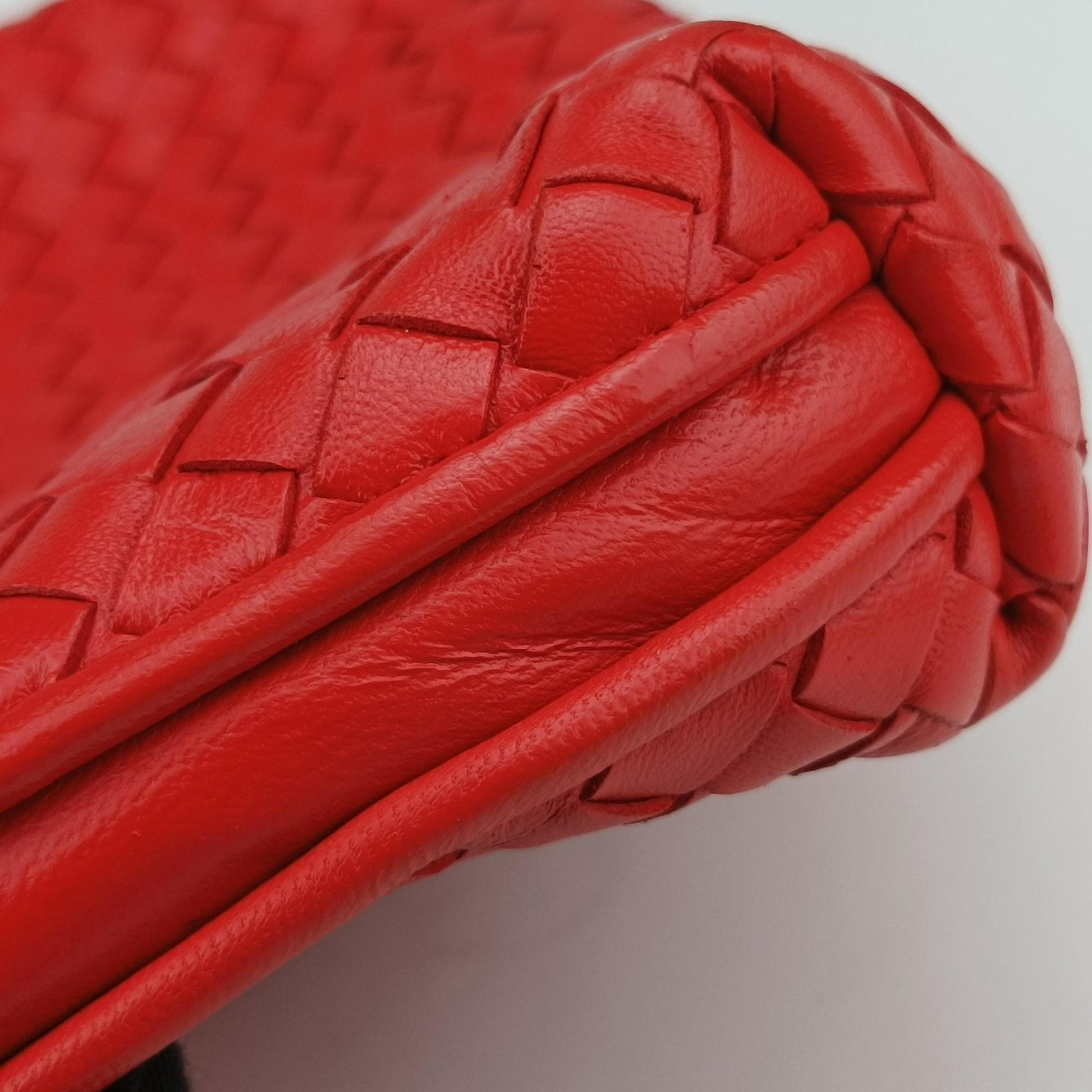 NODINI Intrecciato Red lambskin B04969277Tノディーニ イントレチャート レッド ラムスキン B04969277T