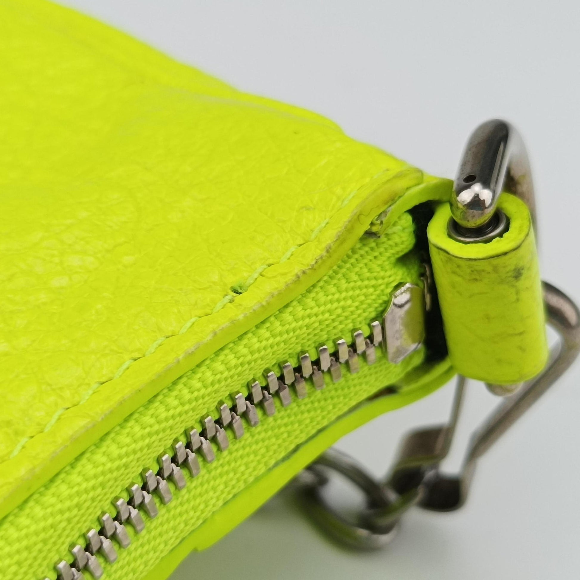 Le Cagole YellowGreen lambskin 695814.7206.R.493075ルカゴール イエローグリーン ラムスキン 695814.7206.R.493075