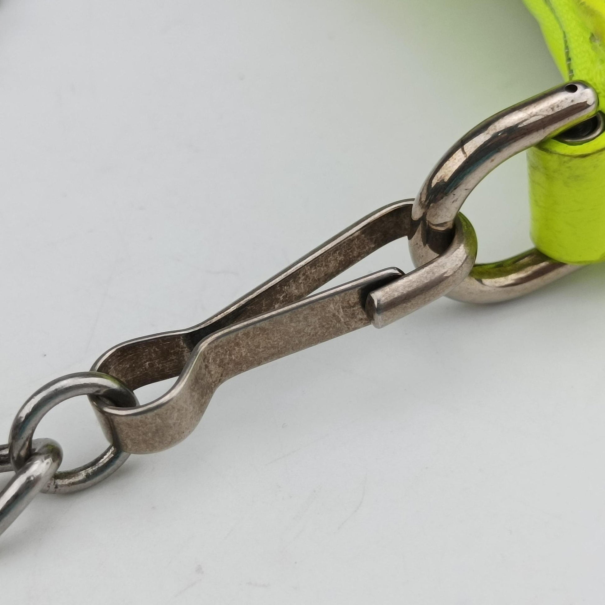 Le Cagole YellowGreen lambskin 695814.7206.R.493075ルカゴール イエローグリーン ラムスキン 695814.7206.R.493075