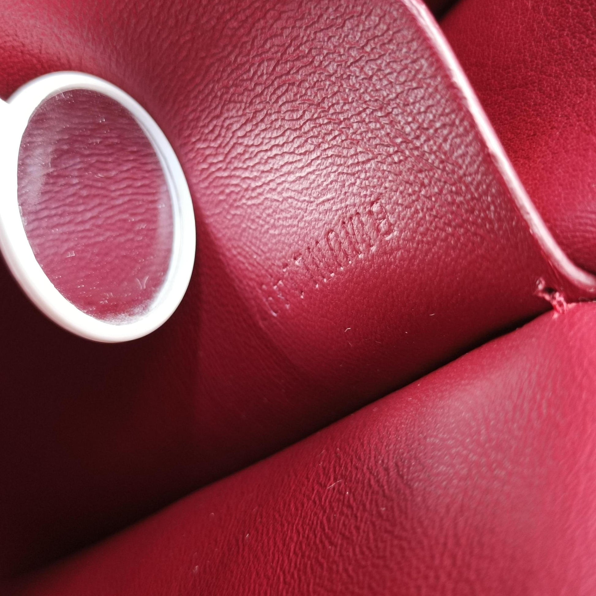 TB logo Red Leather 8030187/70ETBロゴ レッド レザー 8030187/70E