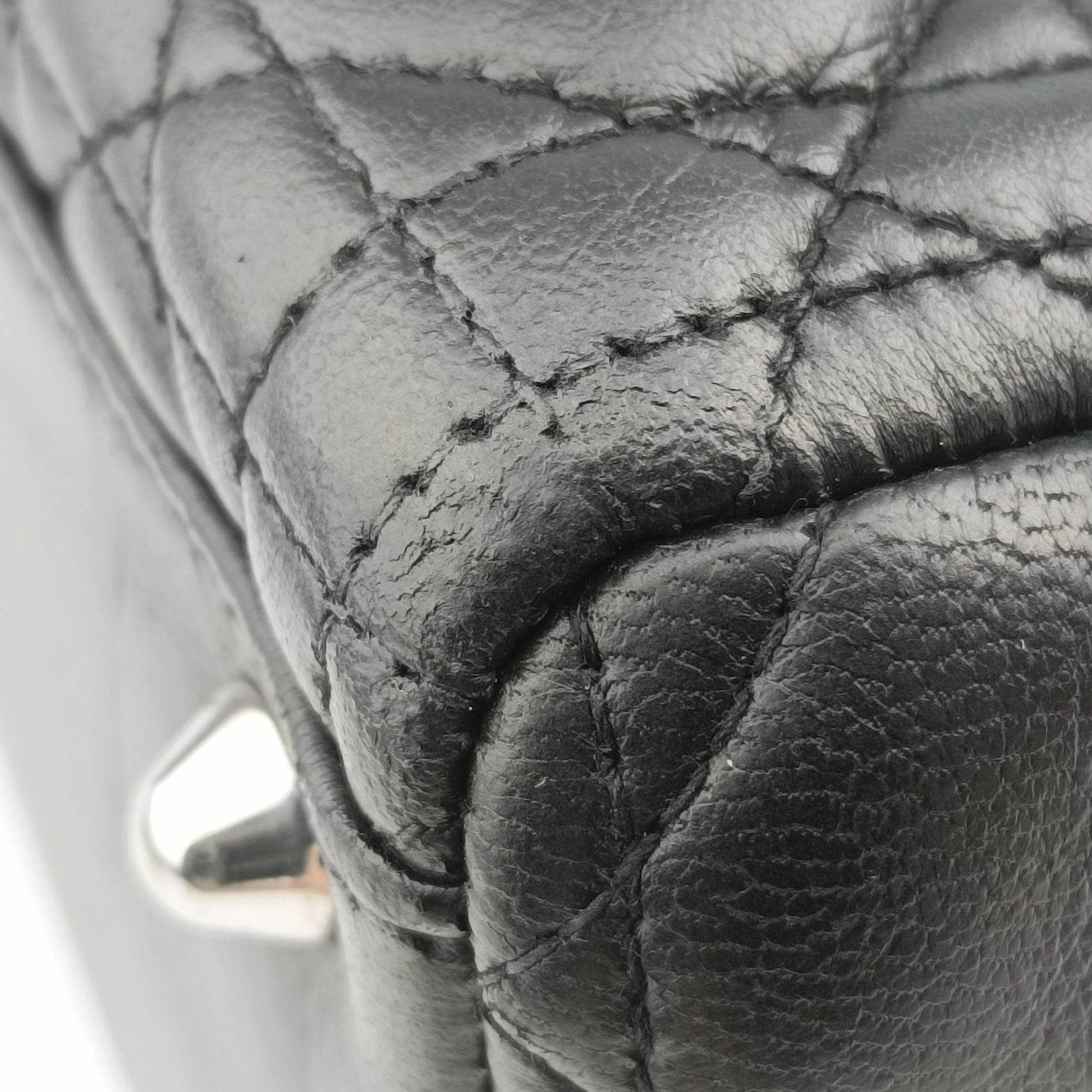 Lady Dior Black lambskin 26-MA-1111レディディオール ブラック ラムスキン 26-MA-1111