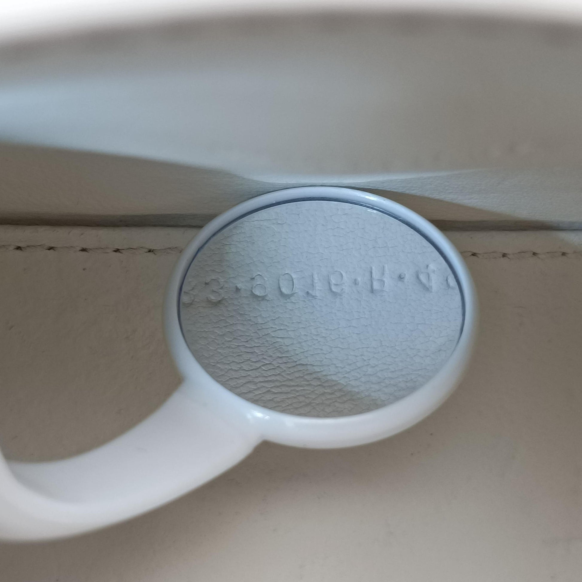 Hourglass mini White leather 592833.9016.R.493075アワーグラス ミニ ホワイト レザー 592833.9016.R.493075