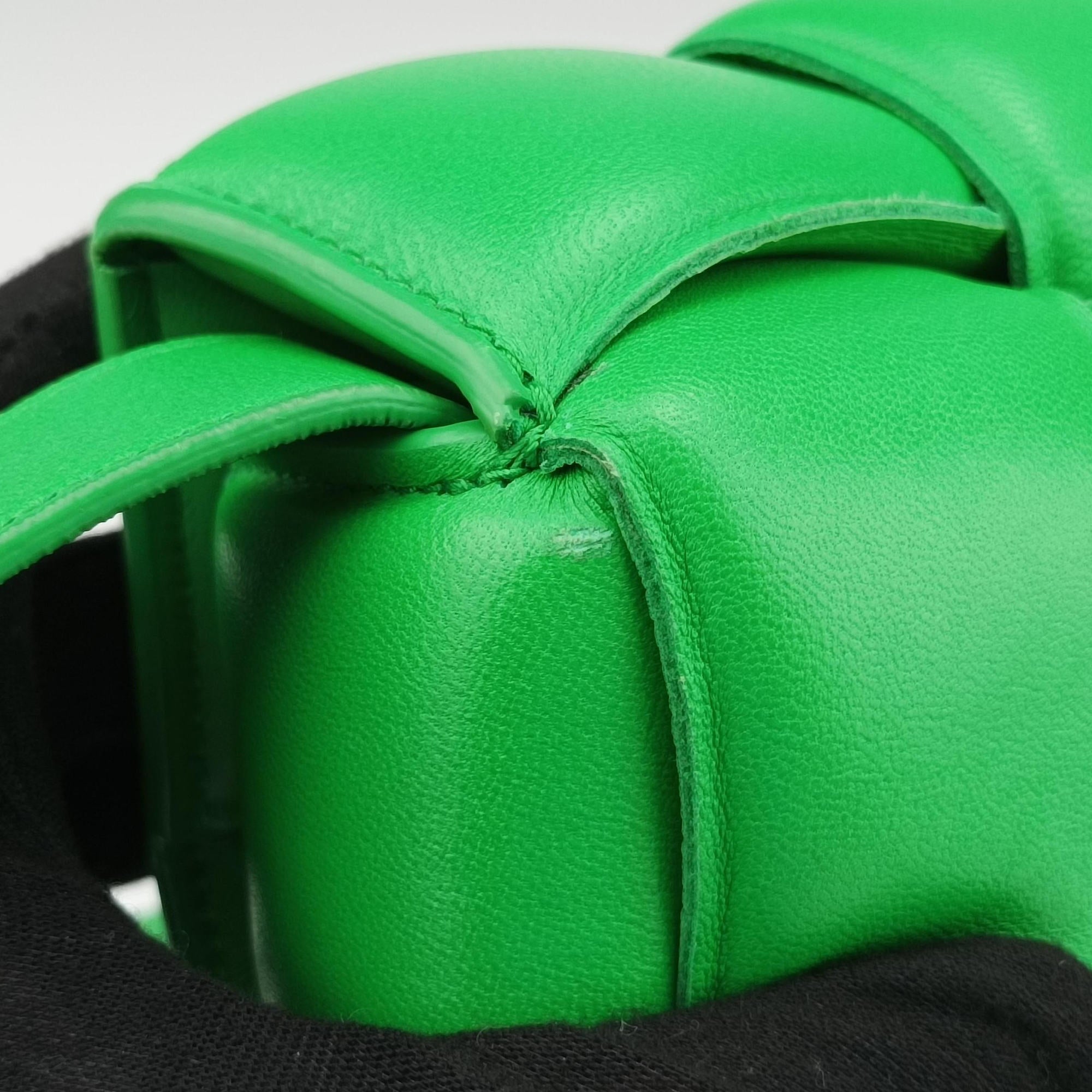 Padded Cassette Green lambskin B09349835Zパデッド カセット グリーン ラムスキン B09349835Z