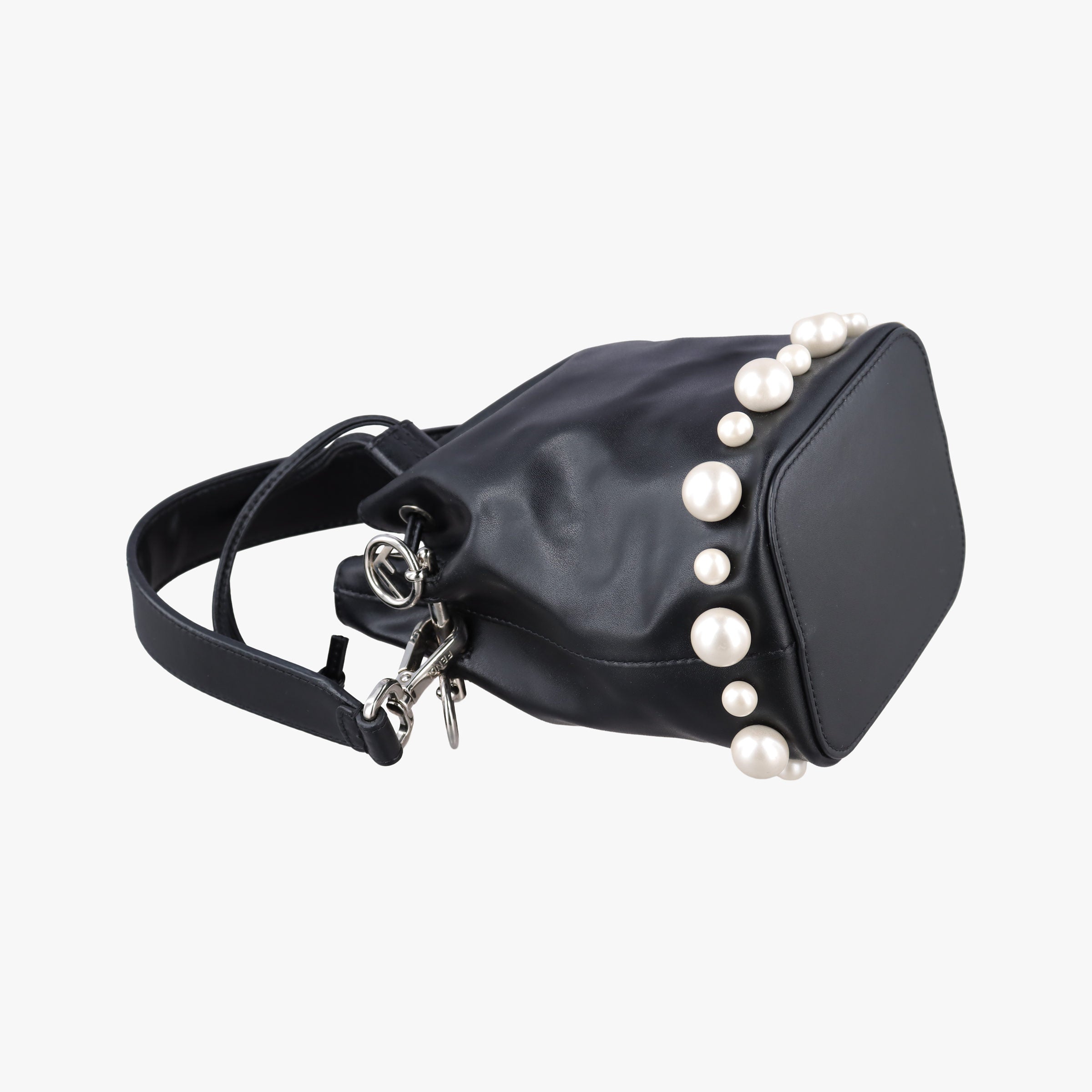 Mon Tresor Mini Bucket Black Leather 8BS010 8BS010 A1FH 188.8465ミニ モン トレゾール ブラック レザー 8BS010 8BS010 A1FH 188.8465