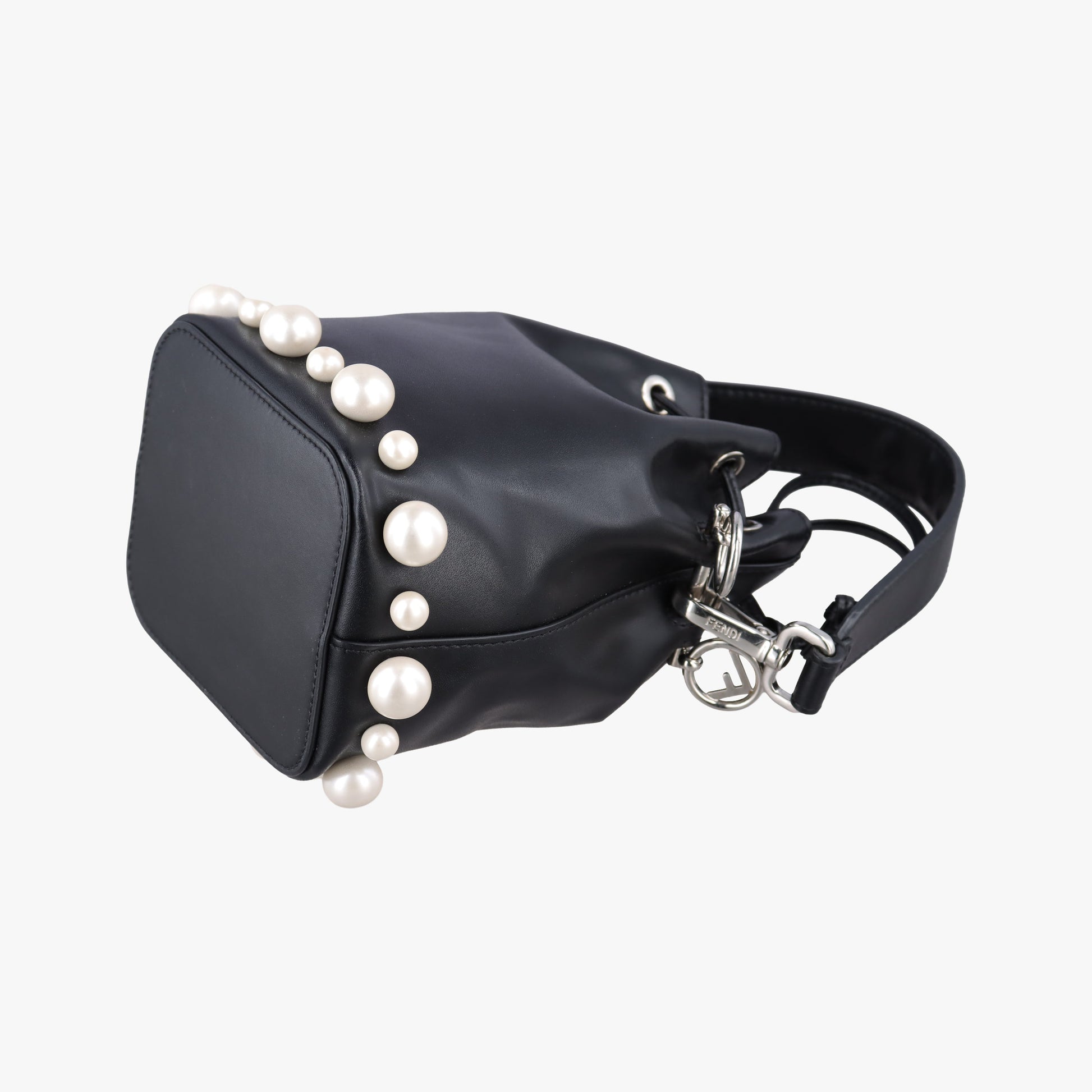 Mon Tresor Mini Bucket Black Leather 8BS010 8BS010 A1FH 188.8465ミニ モン トレゾール ブラック レザー 8BS010 8BS010 A1FH 188.8465