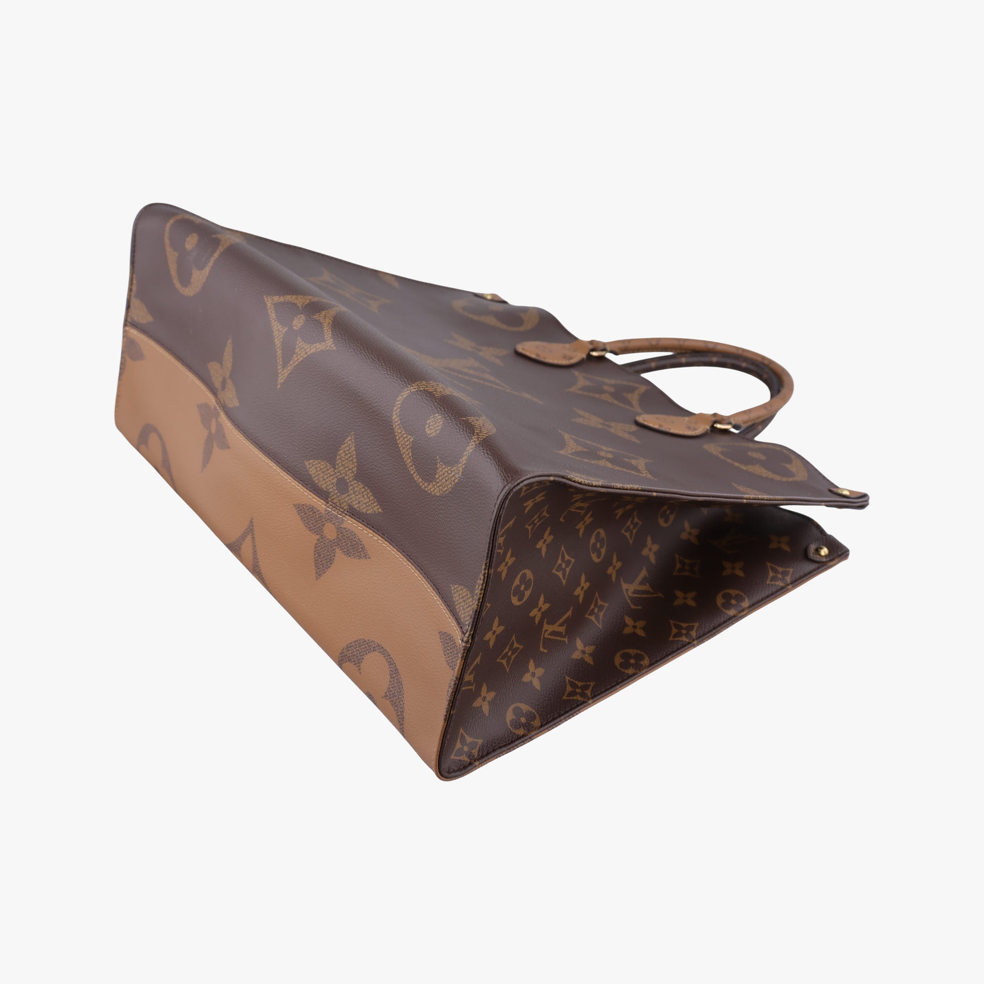 On the Go GM Brown Monogram Canvas M45320 NZ4149 IC ChipオンザゴーGM モノグラム/ブラウン モノグラム キャンバス M45320 NZ4149 ICチップ