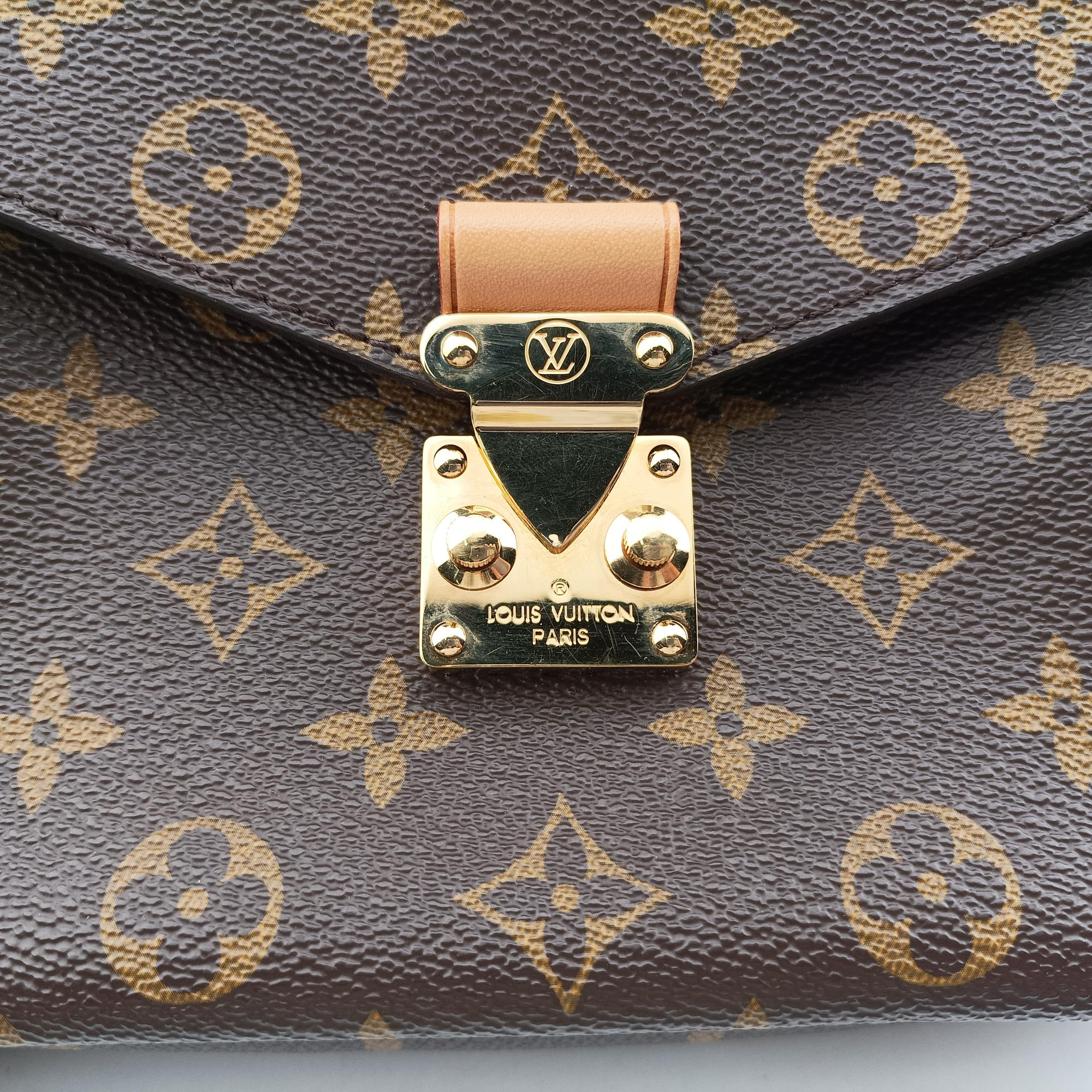 Pochette Metis MM Brown Monogram Canvas M44875 DU4175ポシェットメティスMM モノグラム/ブラウン モノグラムキャンバス M44875 DU4175