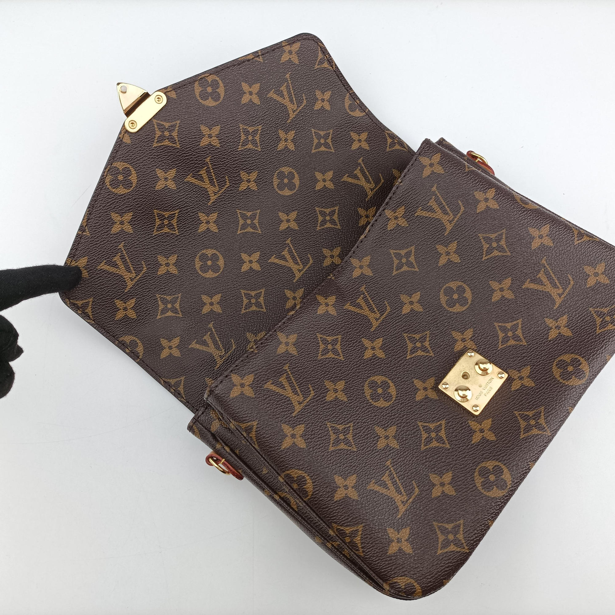 Pochette Metis MM Brown Monogram Canvas M44875 DU4175ポシェットメティスMM モノグラム/ブラウン モノグラムキャンバス M44875 DU4175