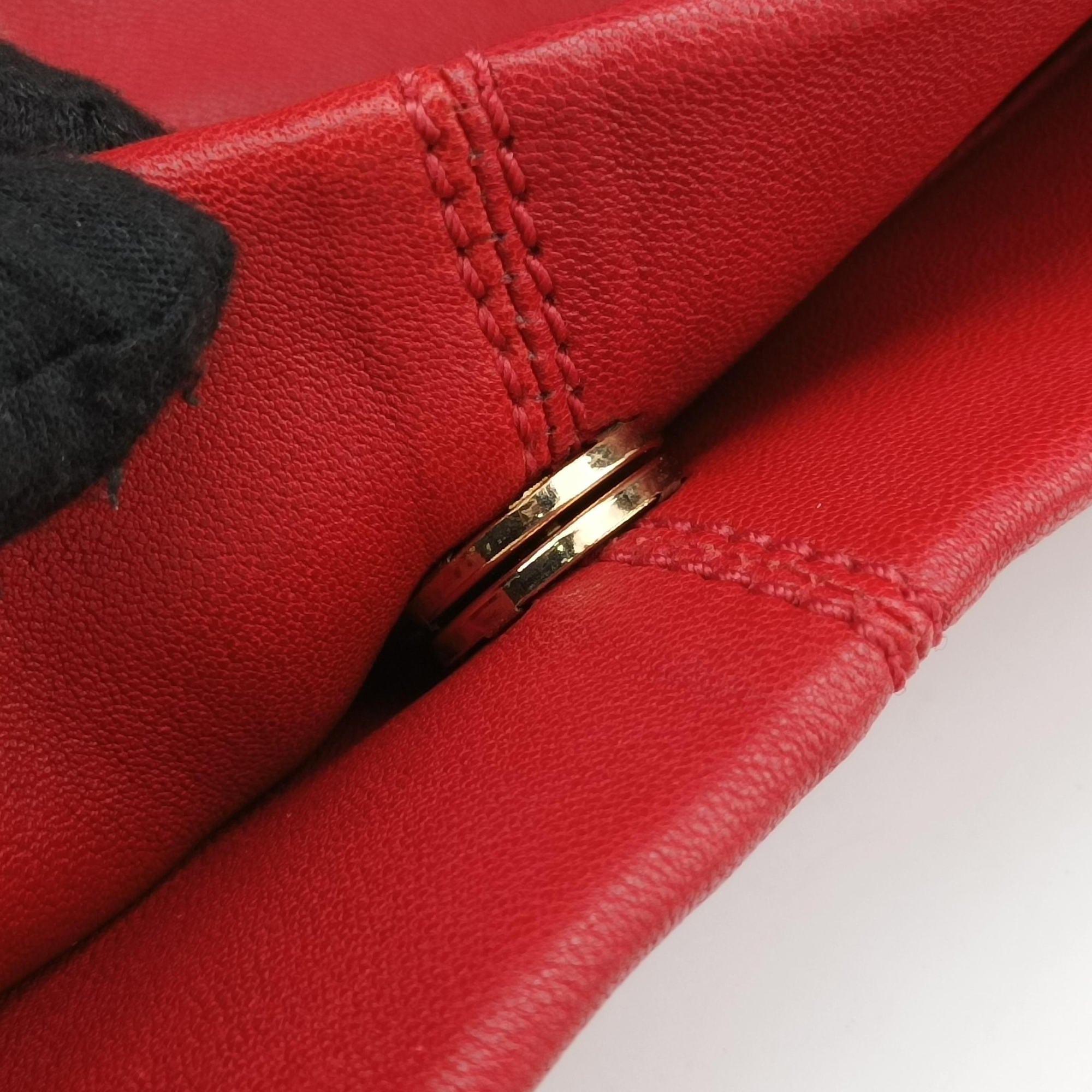 Vara Ribbon Red calfskin AU-21/C337ヴァラ ライン レッド カーフレザー AU-21/C337