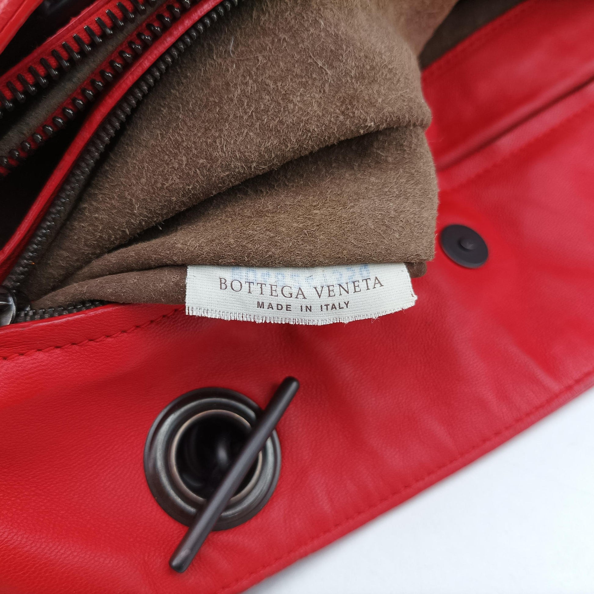 Intrecciato Red lambskin B04824135Qイントレチャート レッド ラムスキン B04824135Q