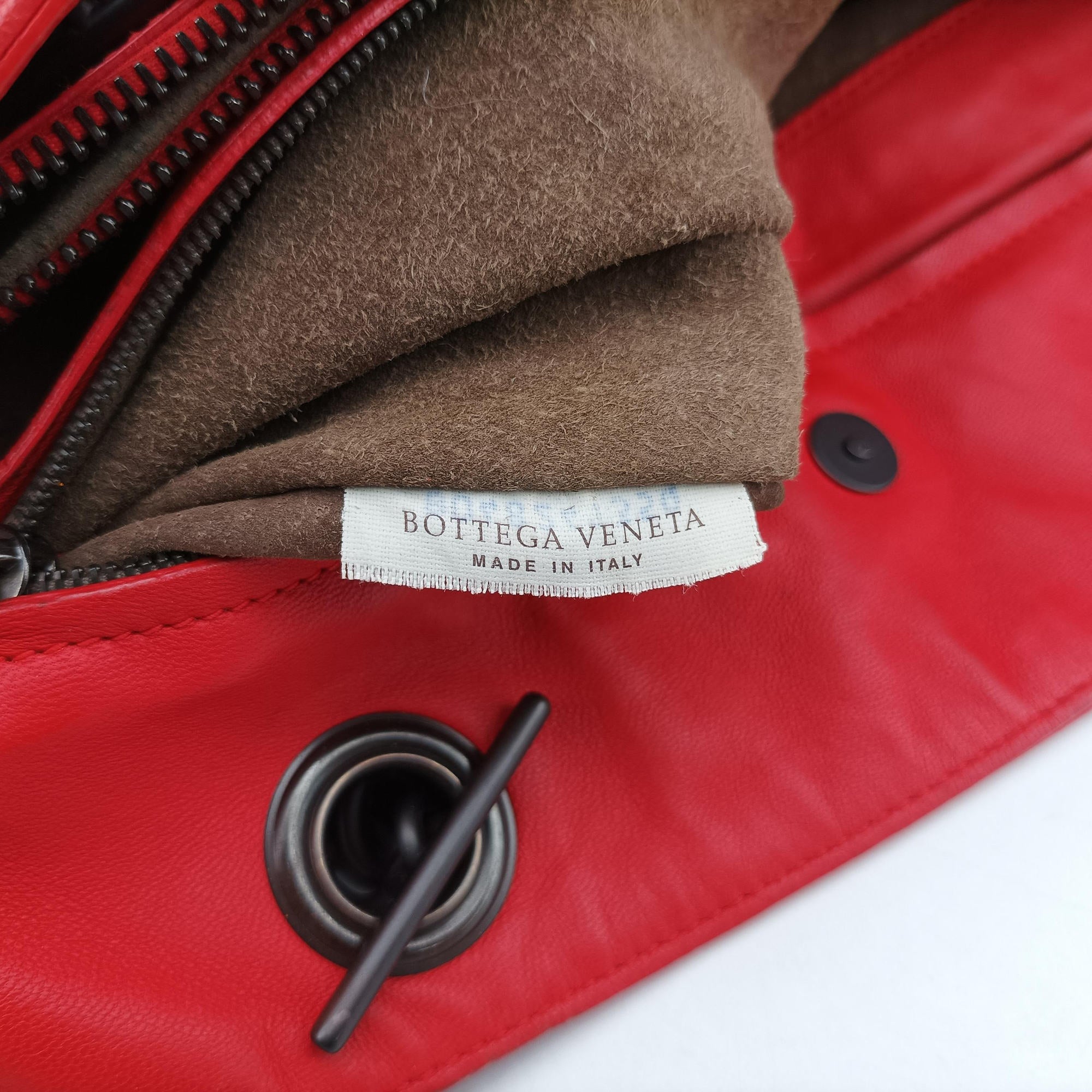 Intrecciato Red lambskin B04824135Qイントレチャート レッド ラムスキン B04824135Q