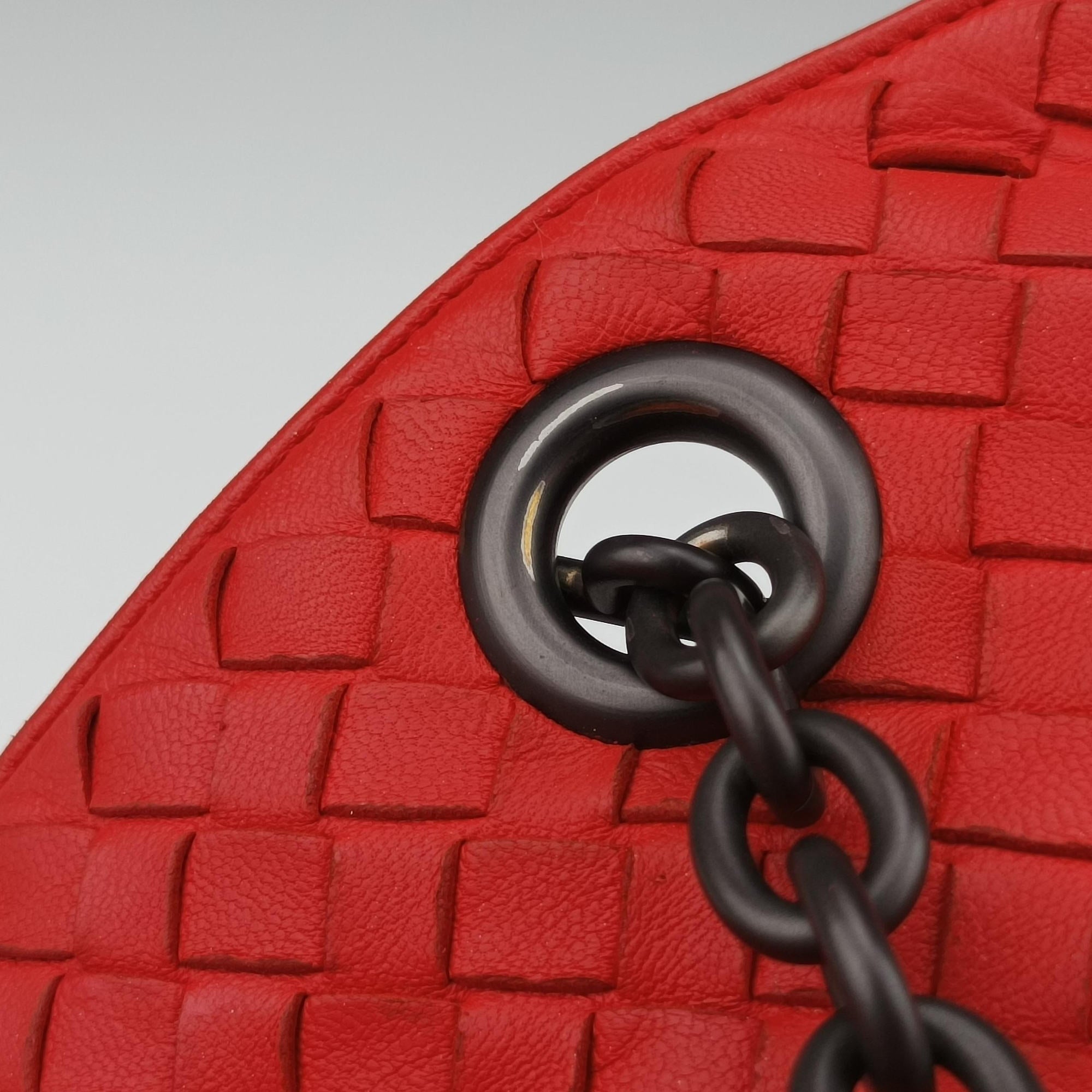 Intrecciato Red lambskin B04824135Qイントレチャート レッド ラムスキン B04824135Q