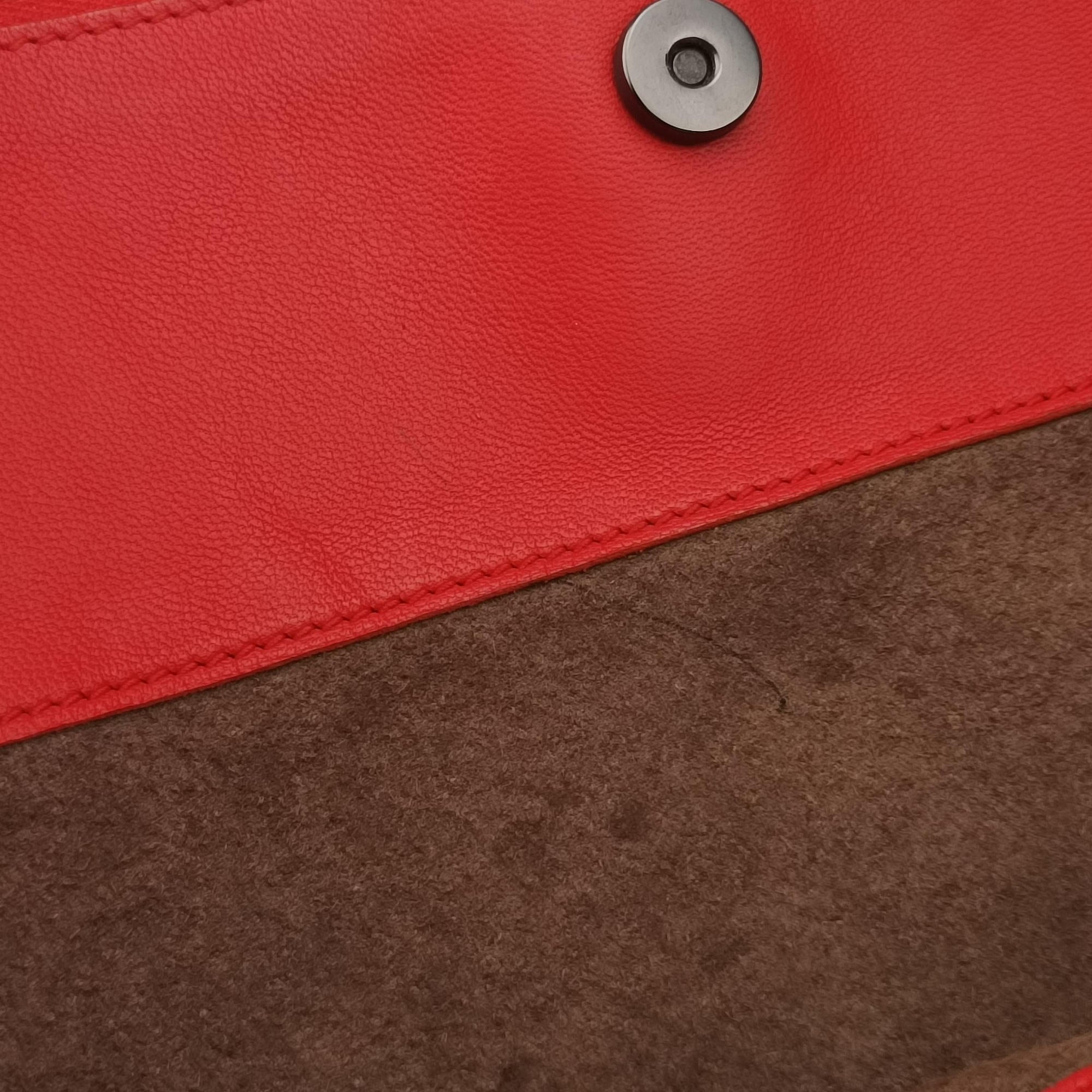 Intrecciato Red lambskin B04824135Qイントレチャート レッド ラムスキン B04824135Q