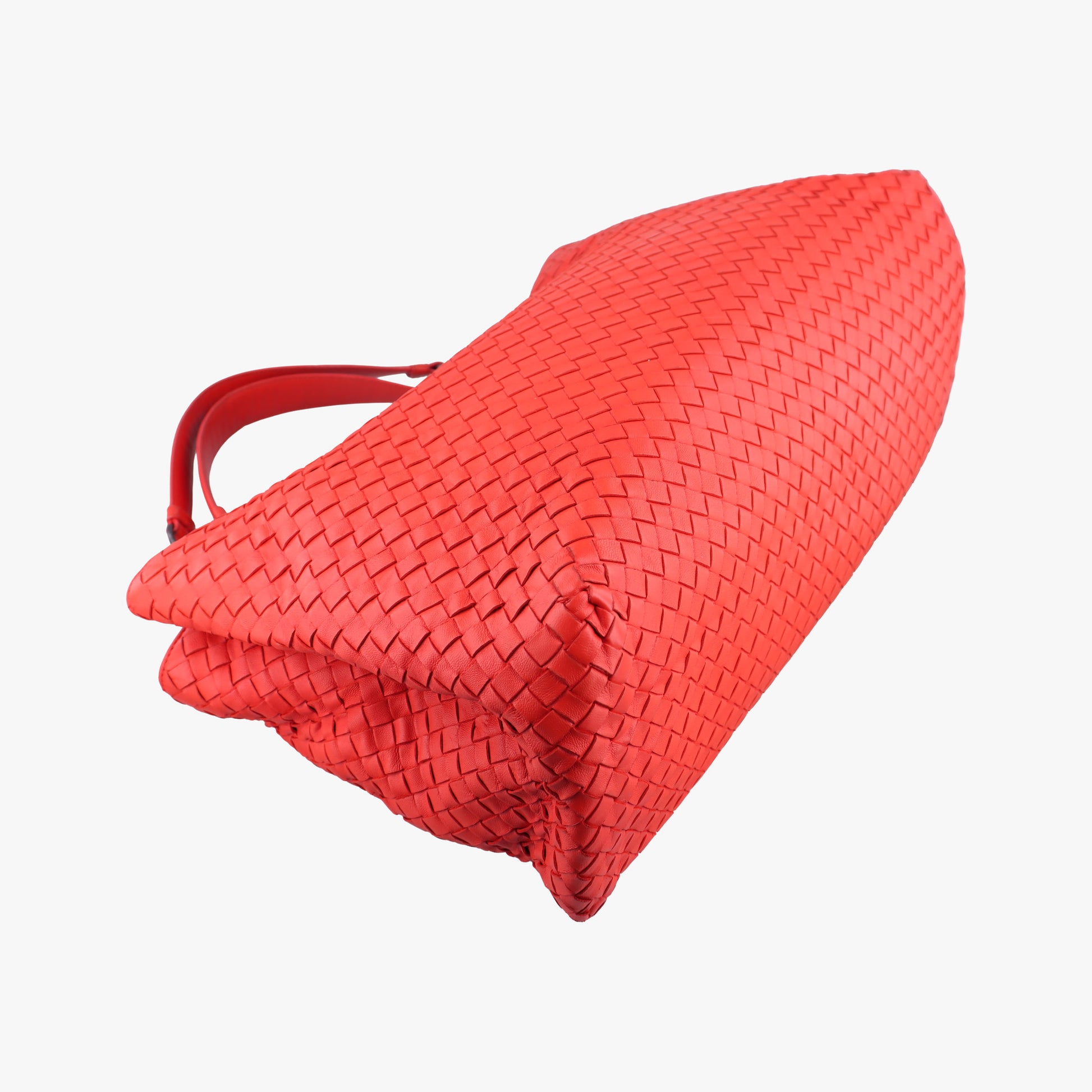 Intrecciato Red lambskin B04824135Qイントレチャート レッド ラムスキン B04824135Q