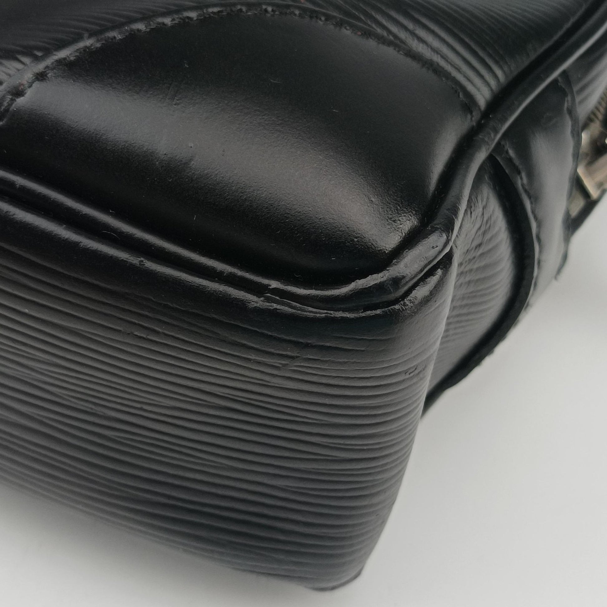 Porto Document Voyage Black Epi M59162 BA1111ポルトドキュメントボヤージュ ブラック エピ M59162 BA1111