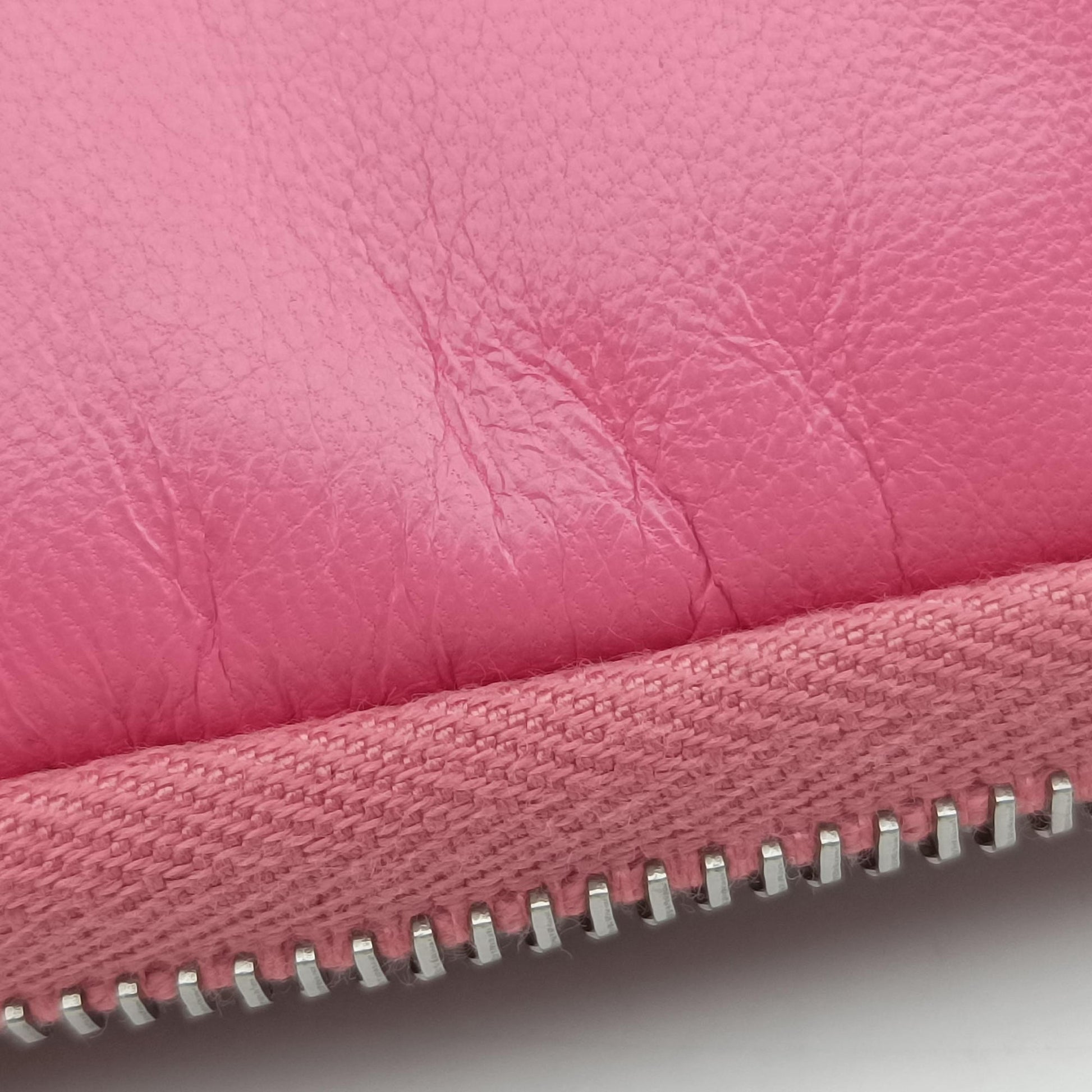 Triangle mini Pink Leather 1NR015 62トライアングル ミニ ピンク レザー 1NR015 62